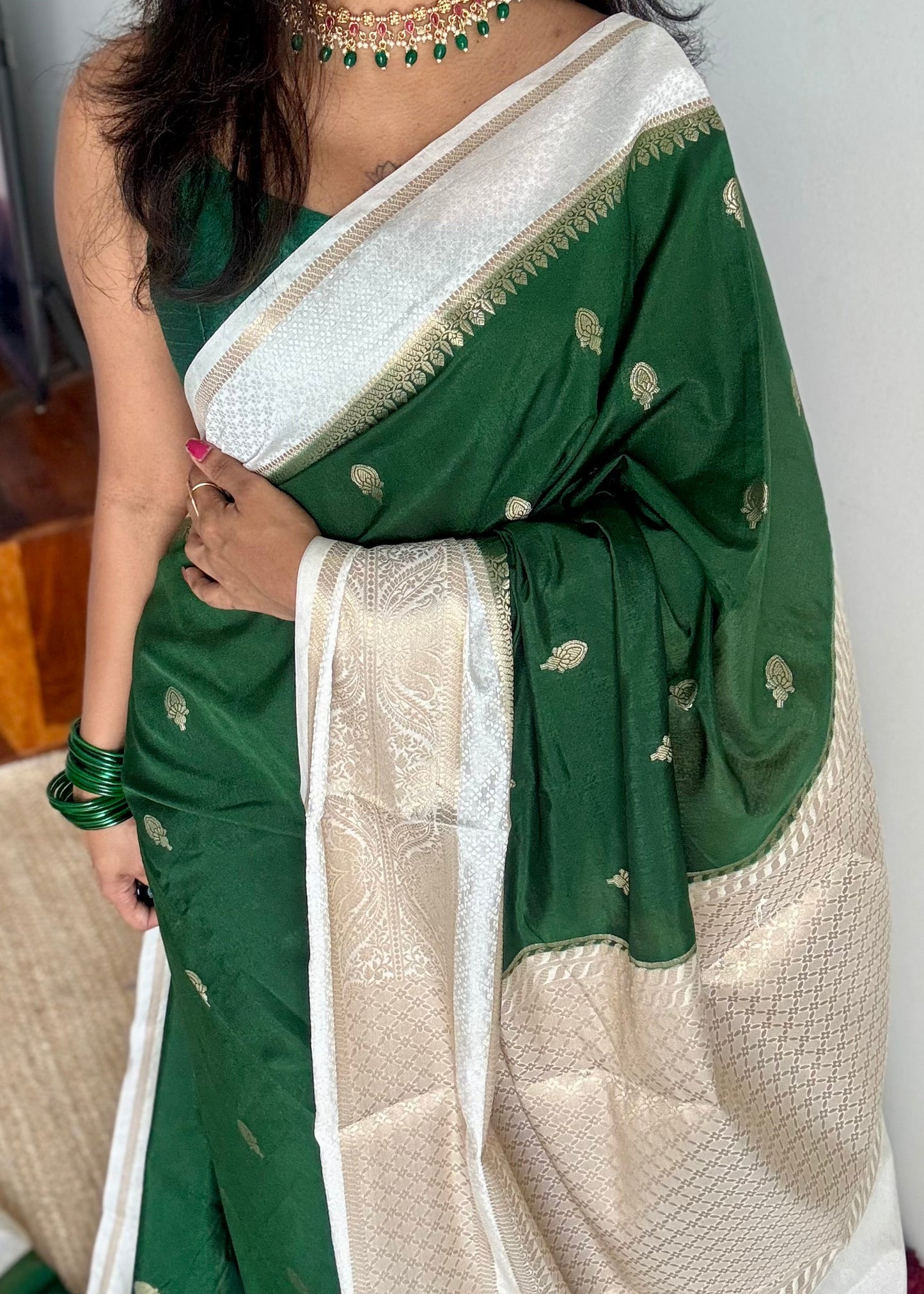 Dark green with cream border, Banarasi semi-silk - YCDESE01