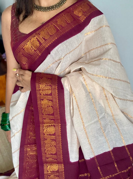 Cream velthaari patterned kattuchayam dyed madurai cotton saree with maroon peacock border - YCCOTNMSFE276