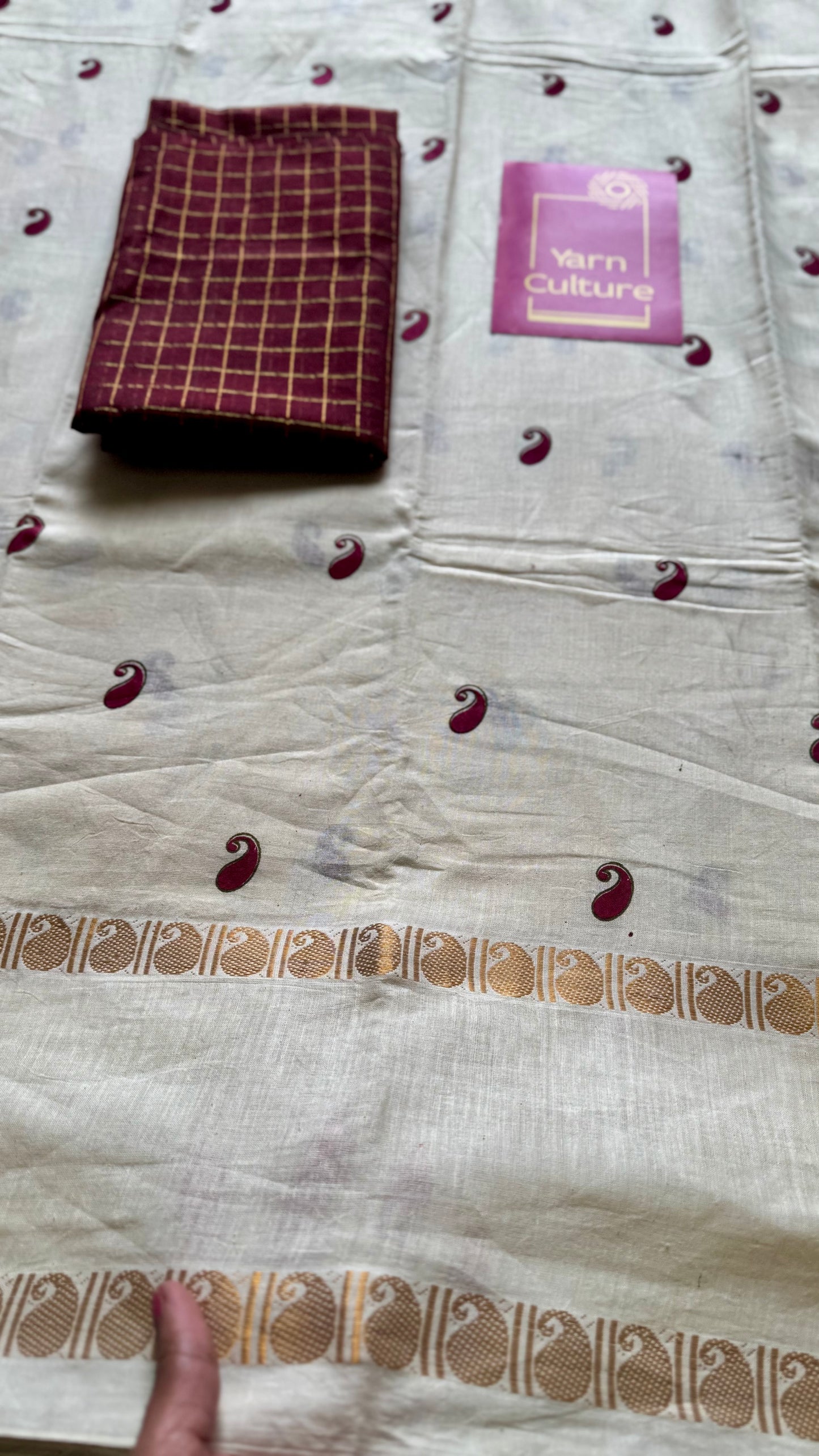 Ivory and Gold with paisley motif block printed buttas, zari border, soft Madurai cotton - YCON25MC268