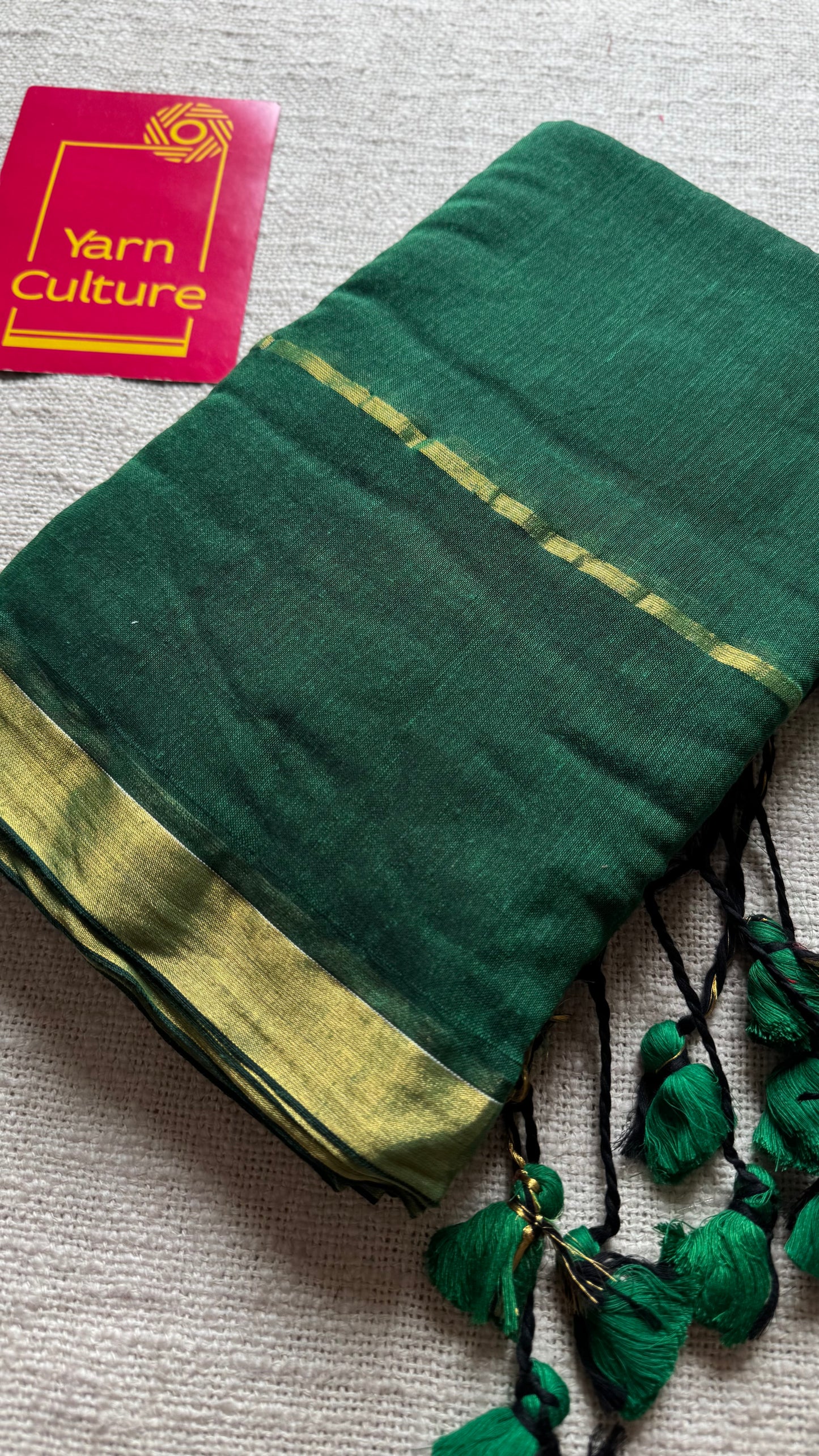 Green mul, antique gold zari, gap border pattern - YCBCMCGZSE71
