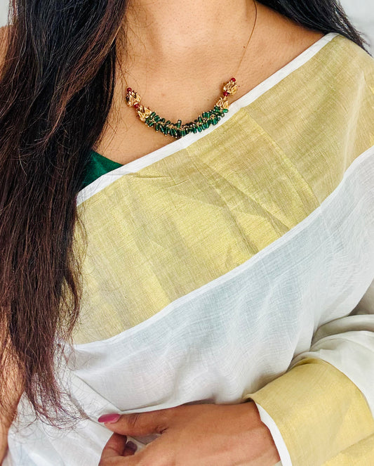 Green beads, invisible chain - YCGPNP800