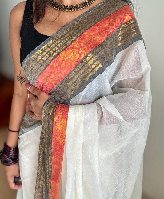 Ivory mul saree, dark grey and red kanchi border - YCIEON154