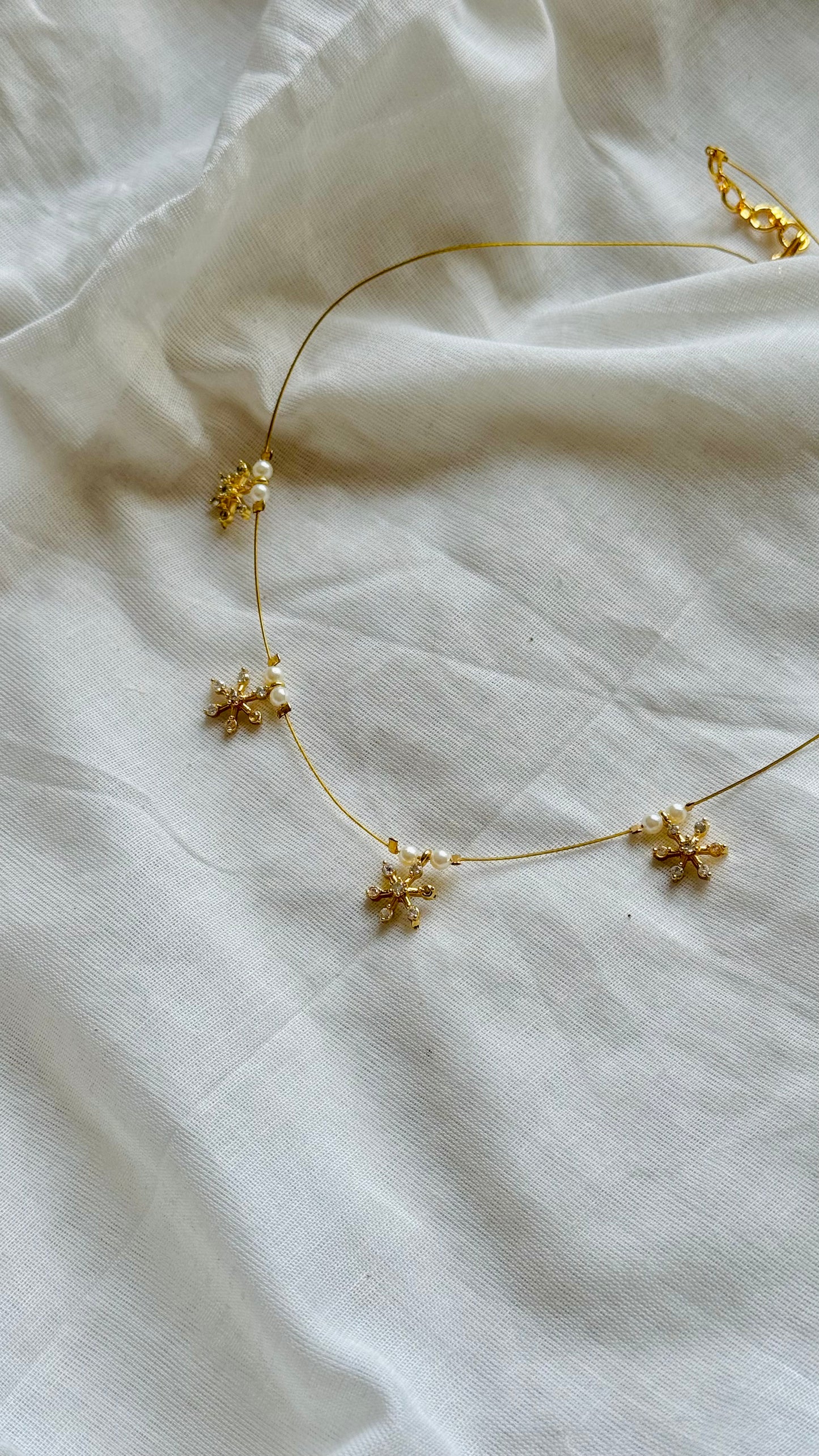 5 floral white stone pendants with white beads, invisible neckpiece - YCGPNP806
