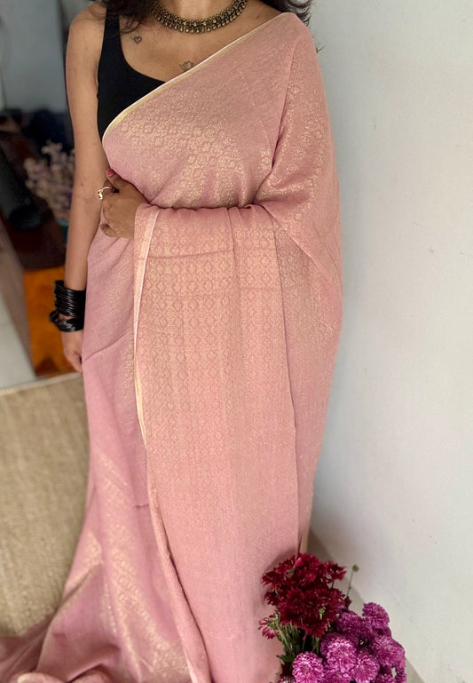 Pastel pink and gold brocade pattern in mul - YCBCFEJUBM05