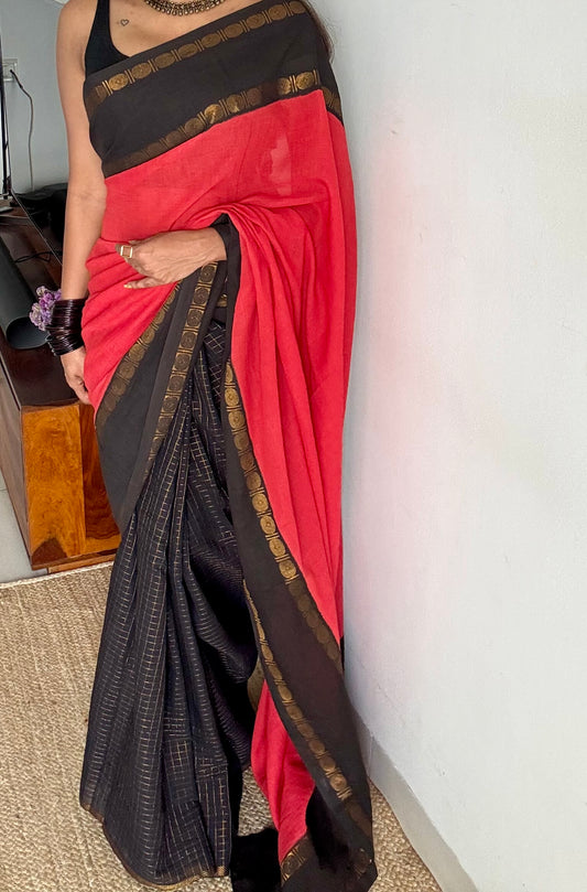 Sengathir (செங்கதிர்) : bright red with black checks, sungudi cotton - YCCOTNMSJA187