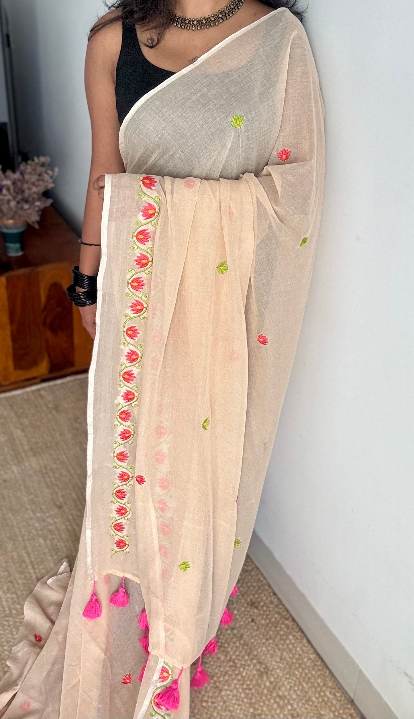 Sandal with lotus embroidery, mul cotton - YCBCJULSC04