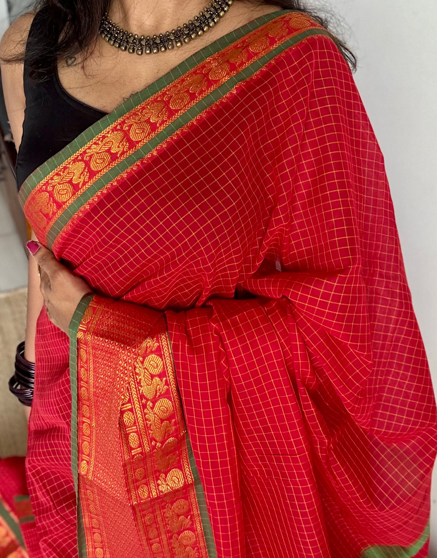 Red checks with zari border, premium narayanpet, soft cotton - YCWOTDOCNP05