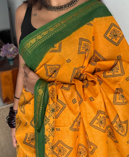 Yellow with green, motif printed, kattuchayam dyed madurai sungudi cotton saree - YCCOTNMSFE72