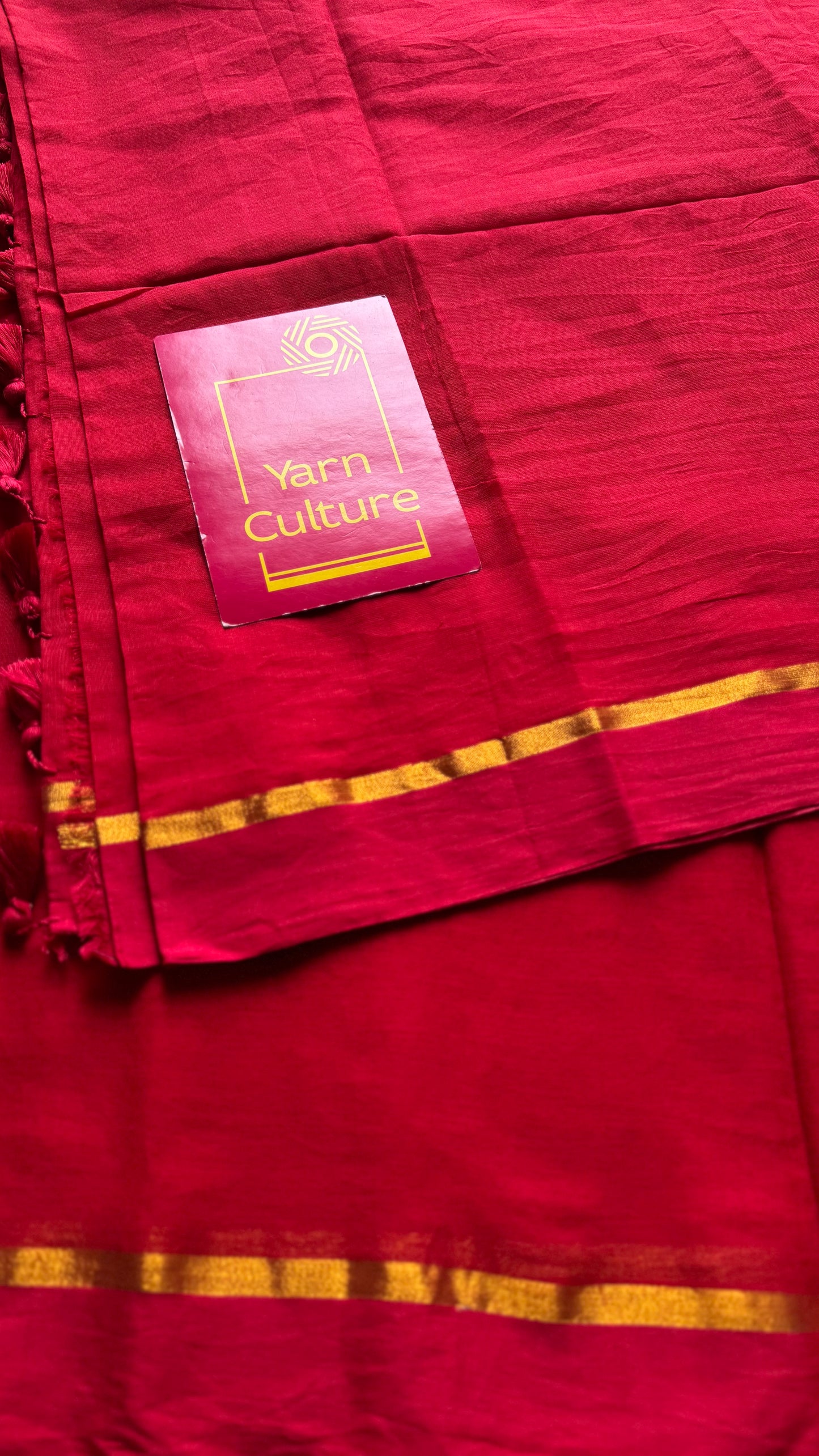 Red mul, thin antique gold zari gap border - YCBCMCLSE41