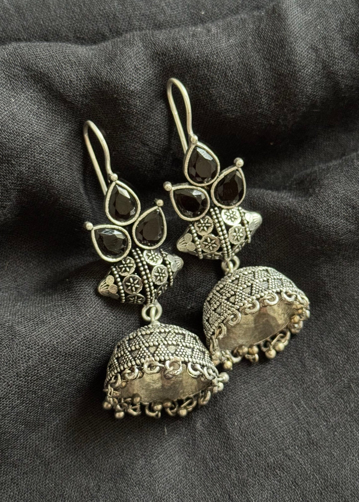 Oxidised silver hook earrings, black stone - YCOSED251