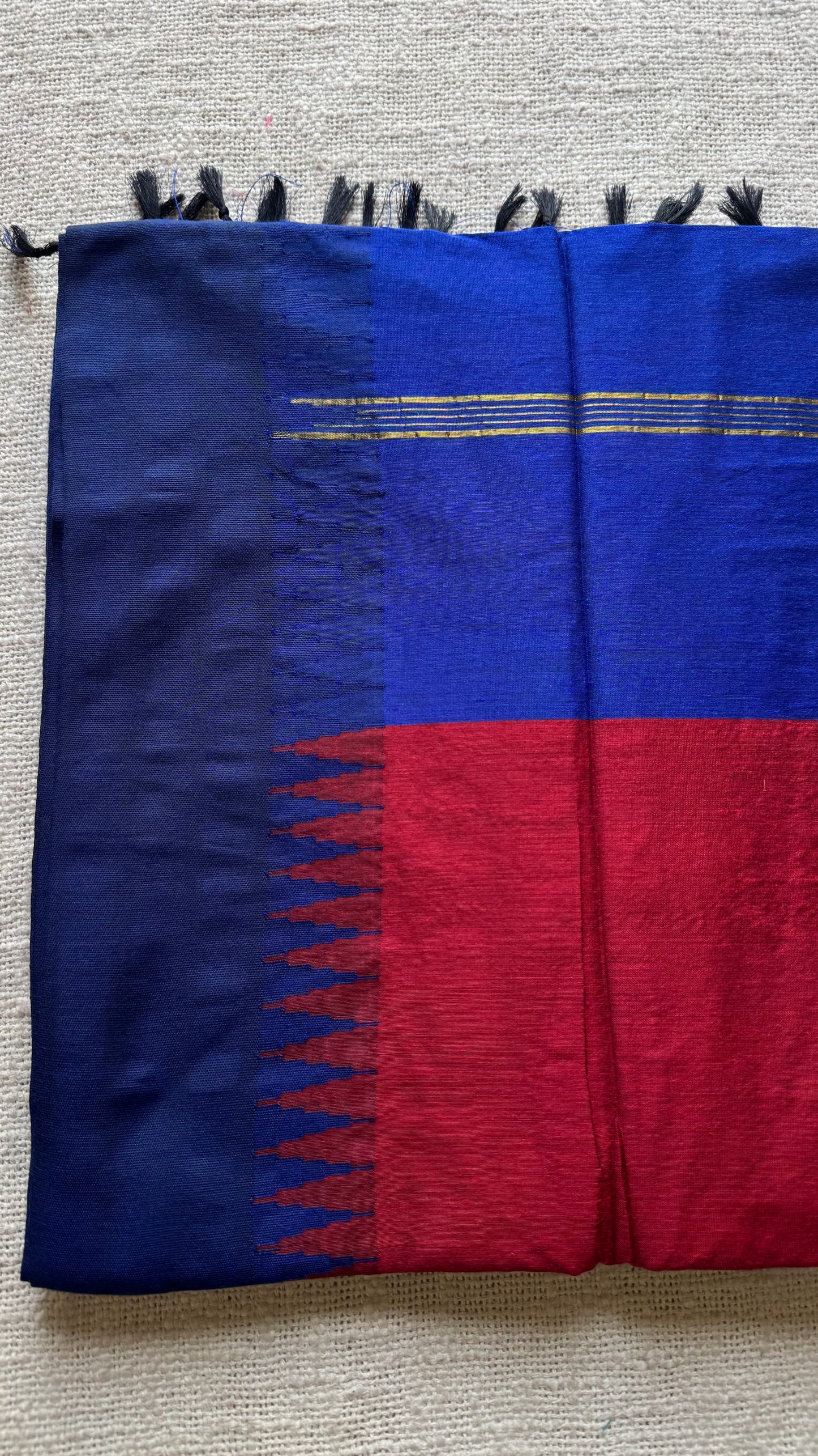 Red with royal blue temple border - cotton silk - YCCOTNOCKCS5