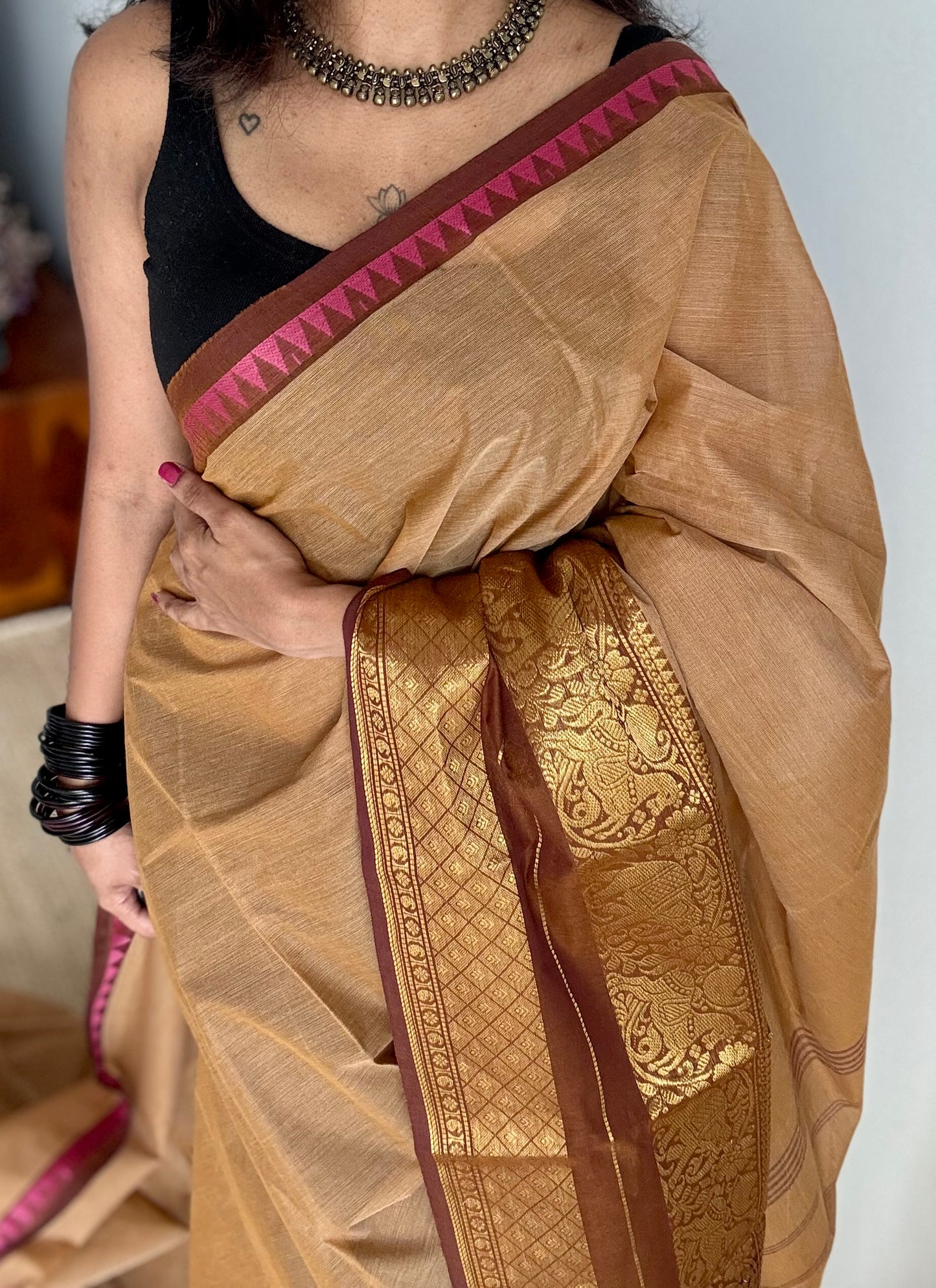 Light brown with dark brown, single side broad zari border, chettinad cotton - YCCOTNAUC56