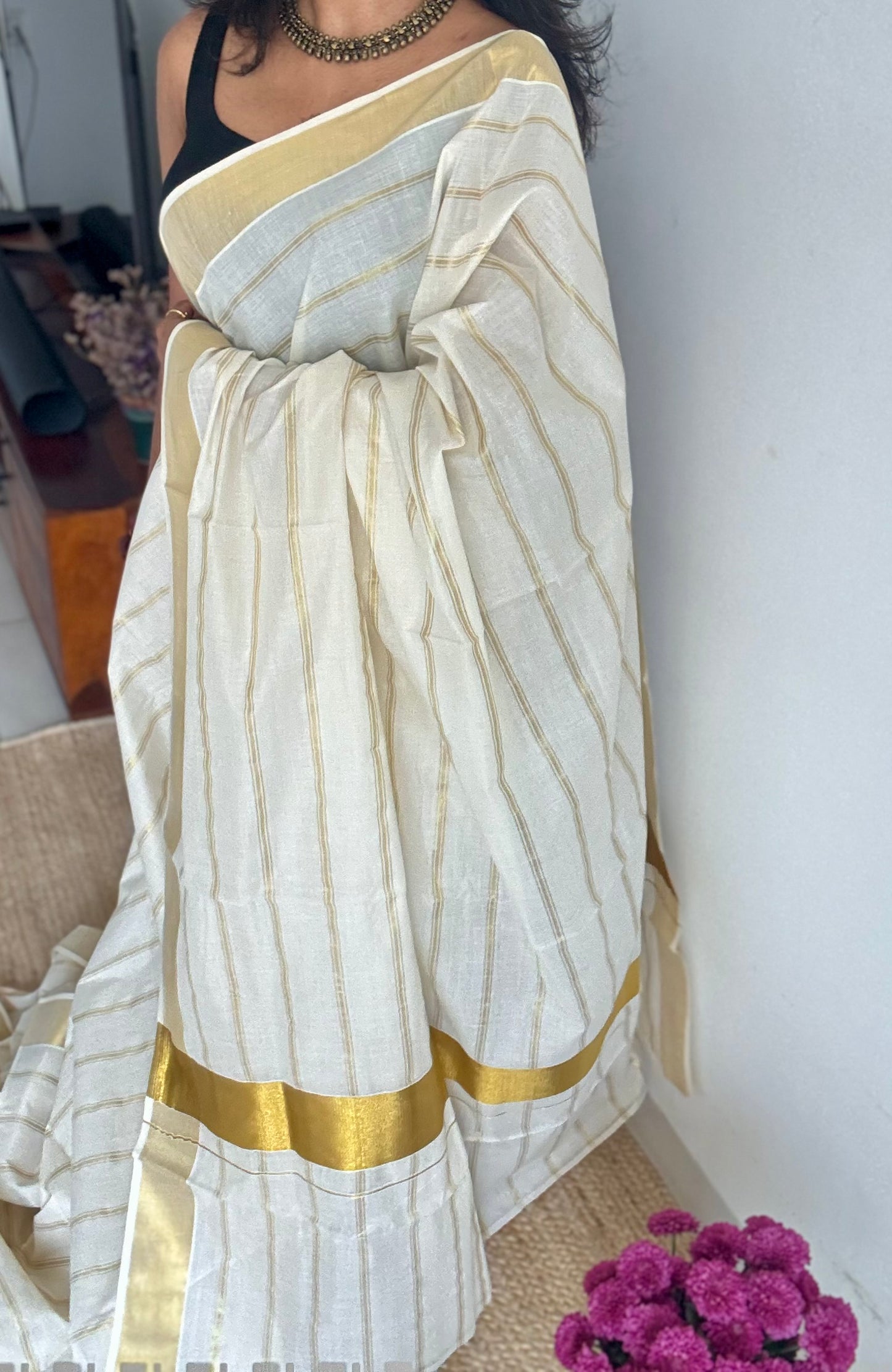 Ivory and gold stripes, kerala soft cotton - YCON25MC270