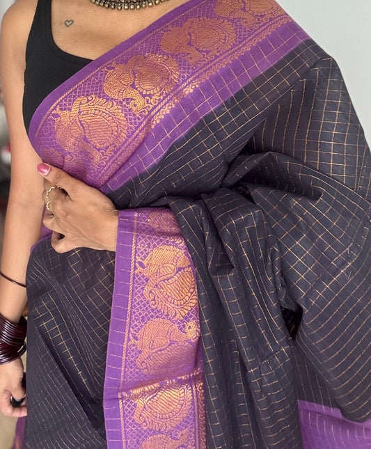 Dark blue with purple contrast zari checkered sungudi, kattuchayam dyed madurai cotton - YCCOTNMSAP92