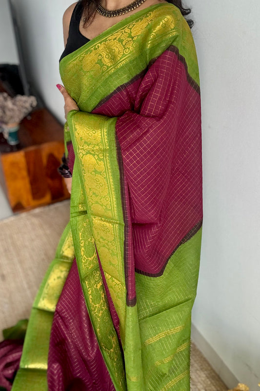 Wine with green checkered sungudi, madurai cotton - YCCOTNOCSC25