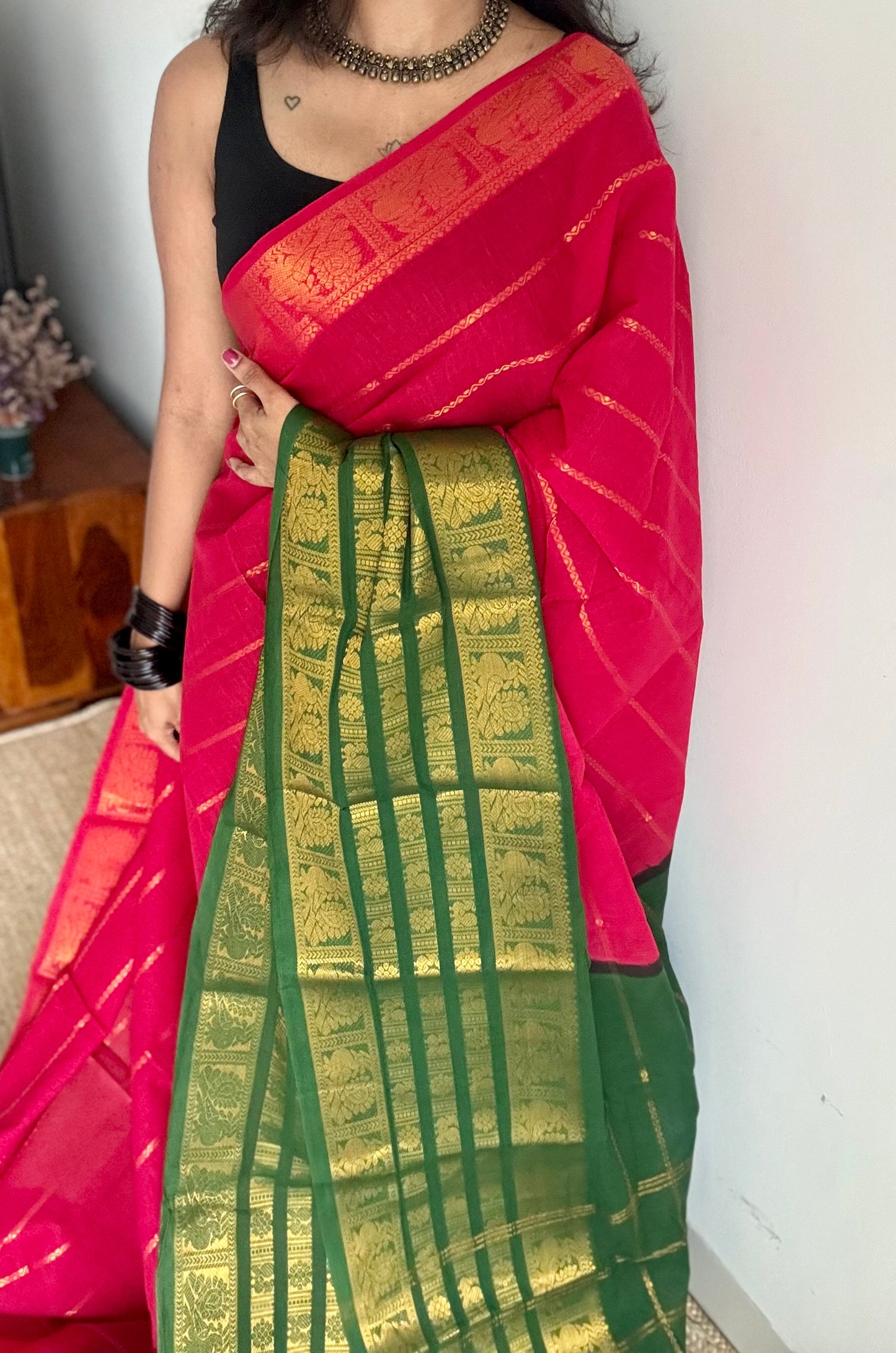 Reddish pink with green, peacock rudraksham motif, single side broad zari - madurai kattuchayam dyed -YCCOTNAURS19