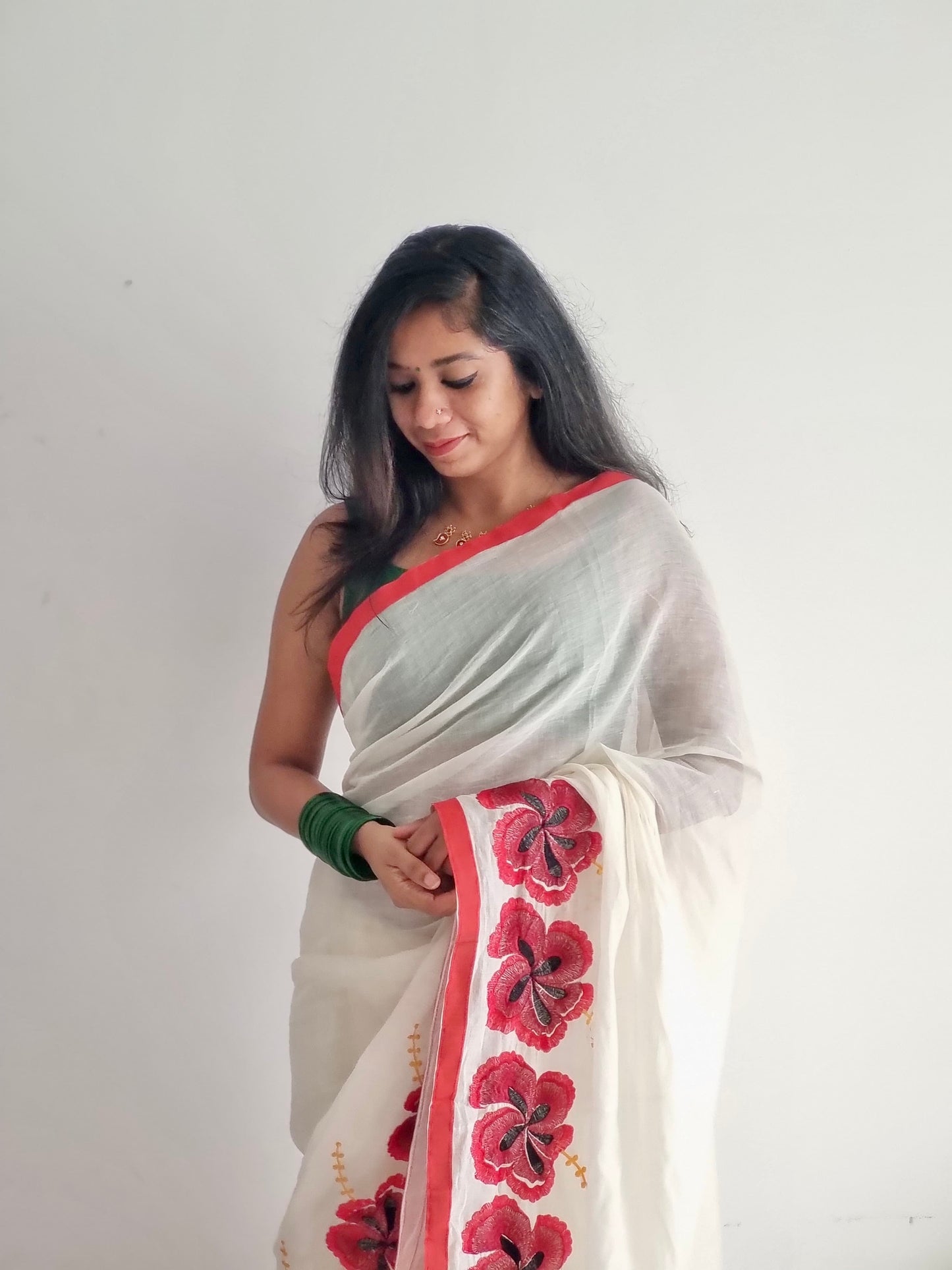 Chembarathi : Red Hibiscus flower cutwork in soft cotton, YCON25BCSC241