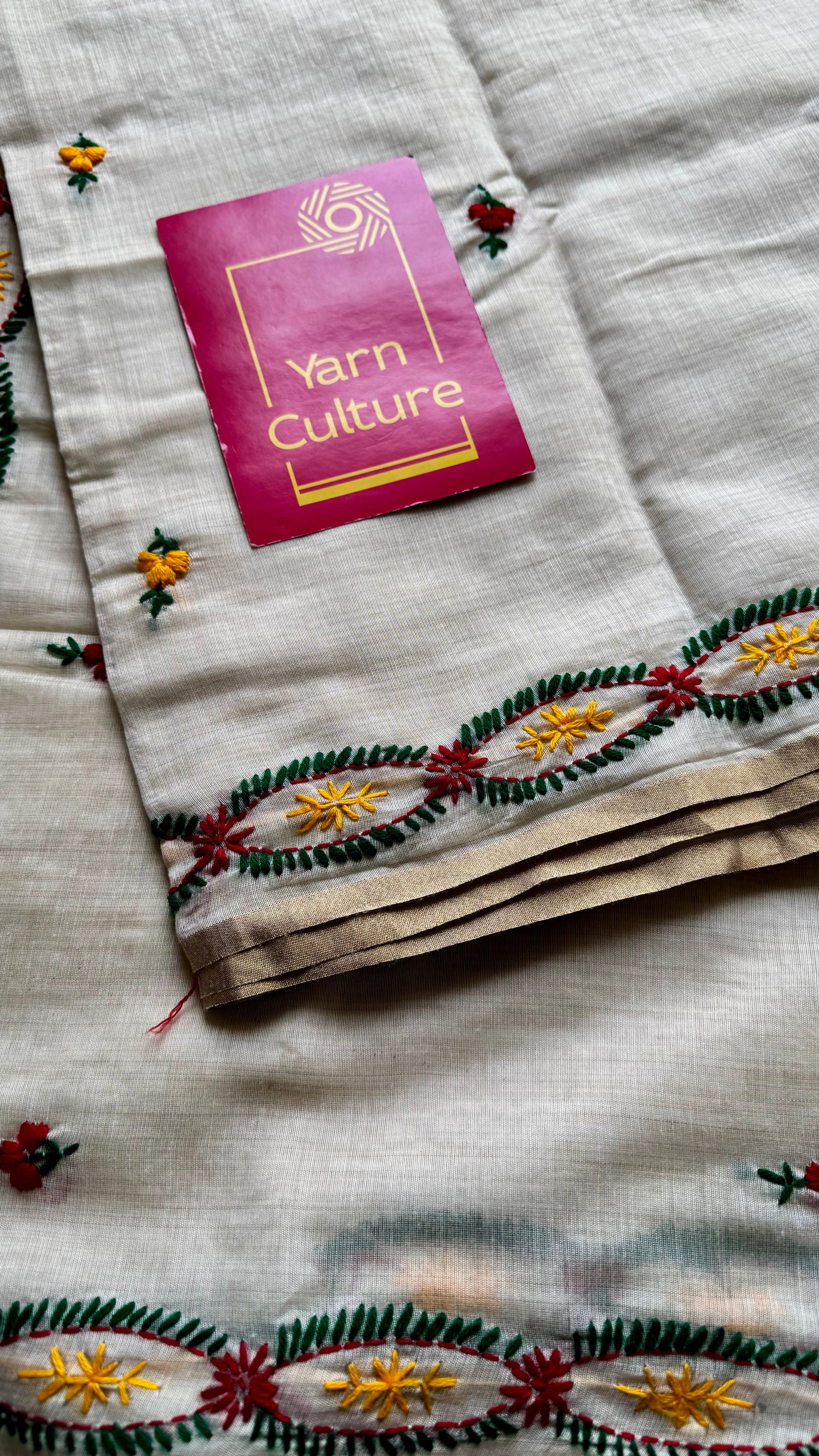 Ivory maheshwari cotton silk blend with red and yellow floral kantha threadwork - YCBLAUMK12