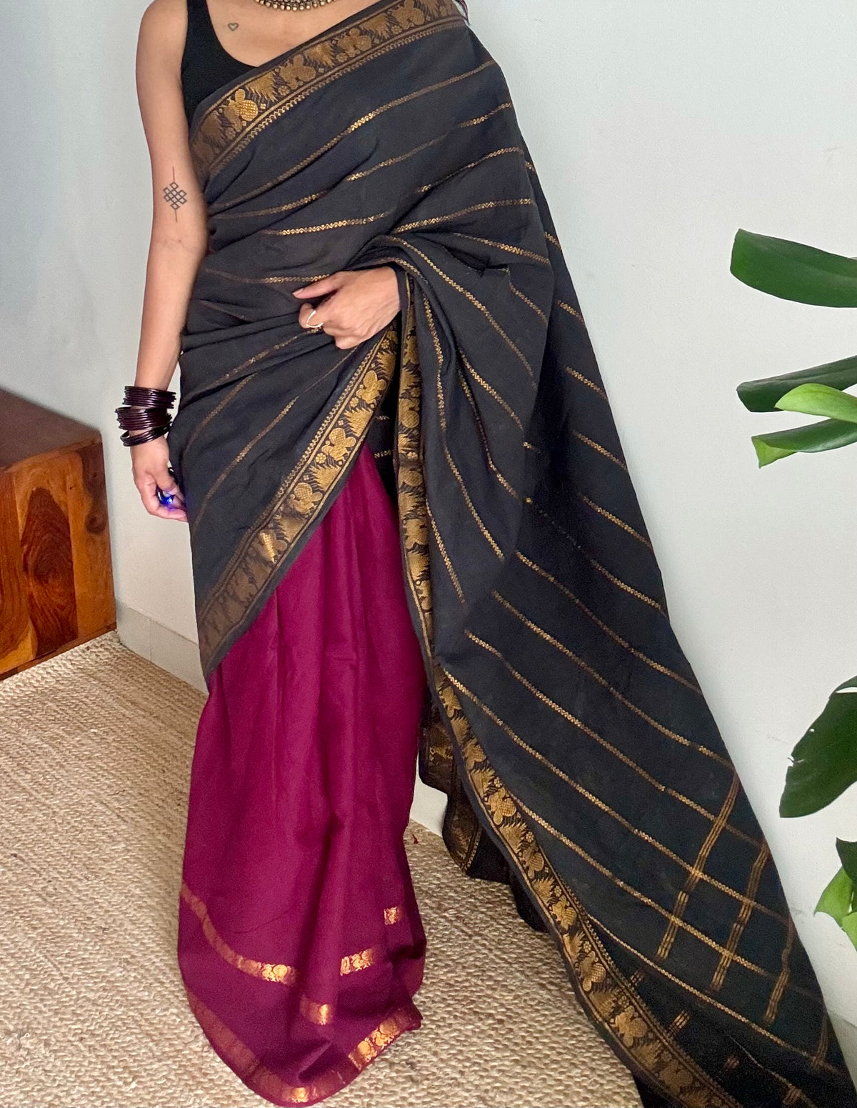 Black with purple pink (vadamalli), sungudi cotton half-half saree - YCCOTNIDOC21