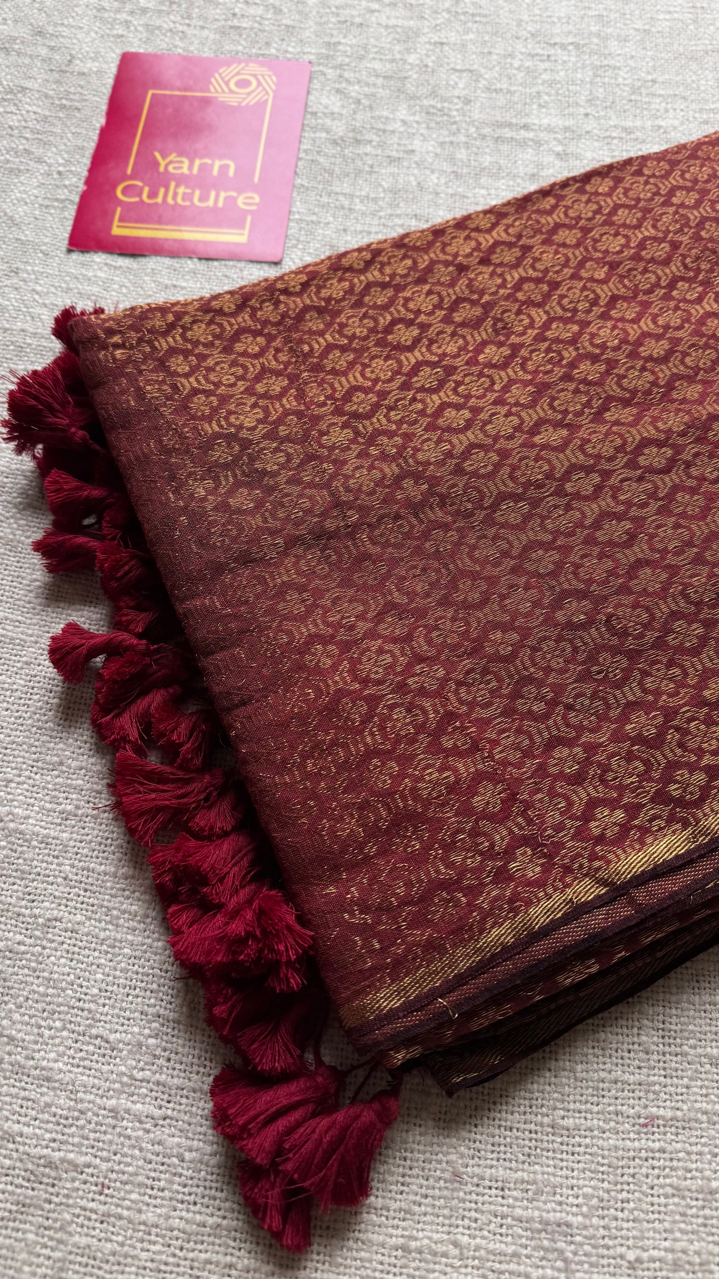 Maroon and gold brocade pattern in mul - YCBCFEJUBM07