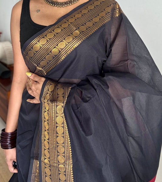 Chettinad cotton saree in black with zari motif border - YCCOTNJUCC08