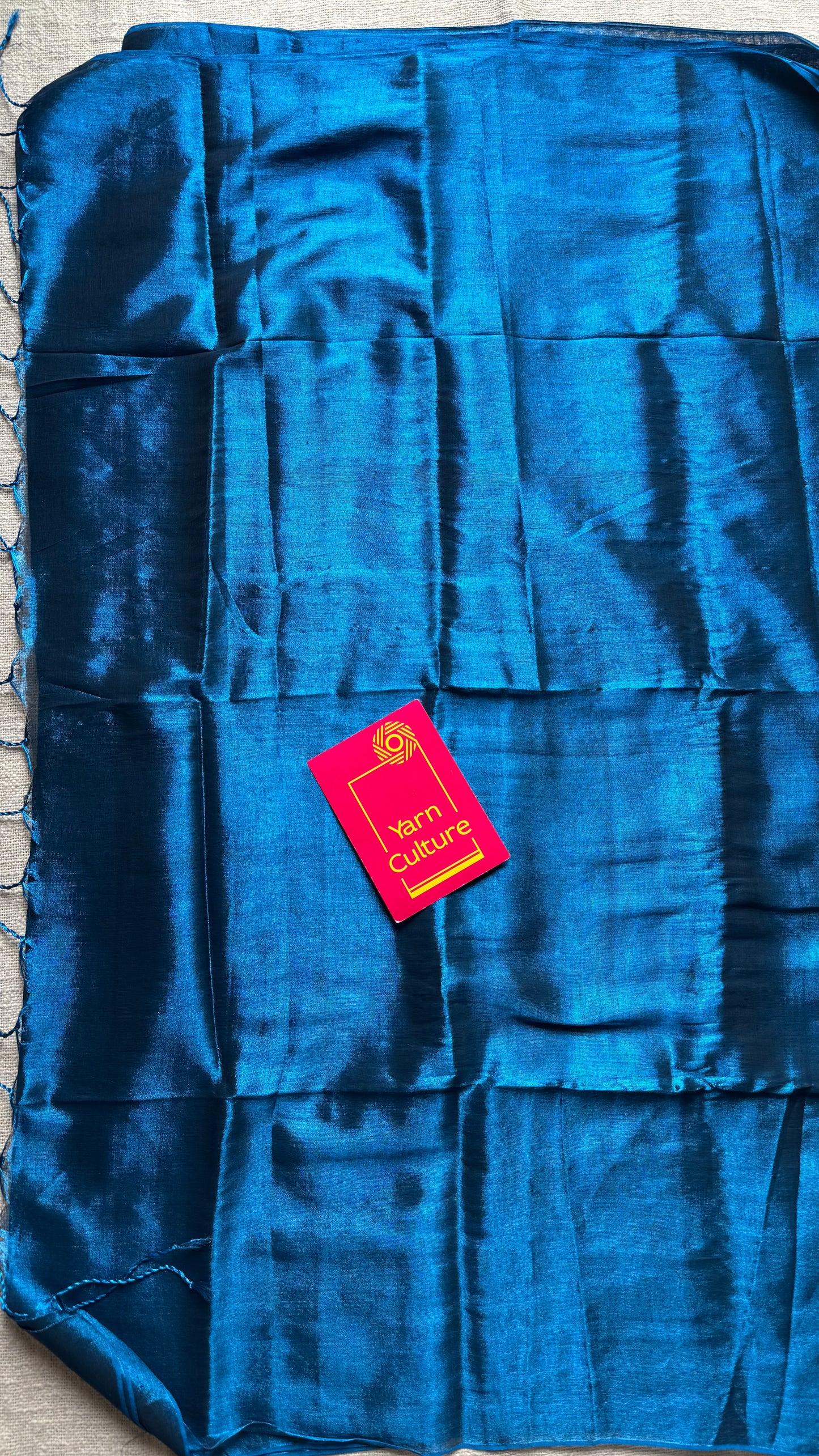 Blue coloured mul tissue - YCBCMCLSE66