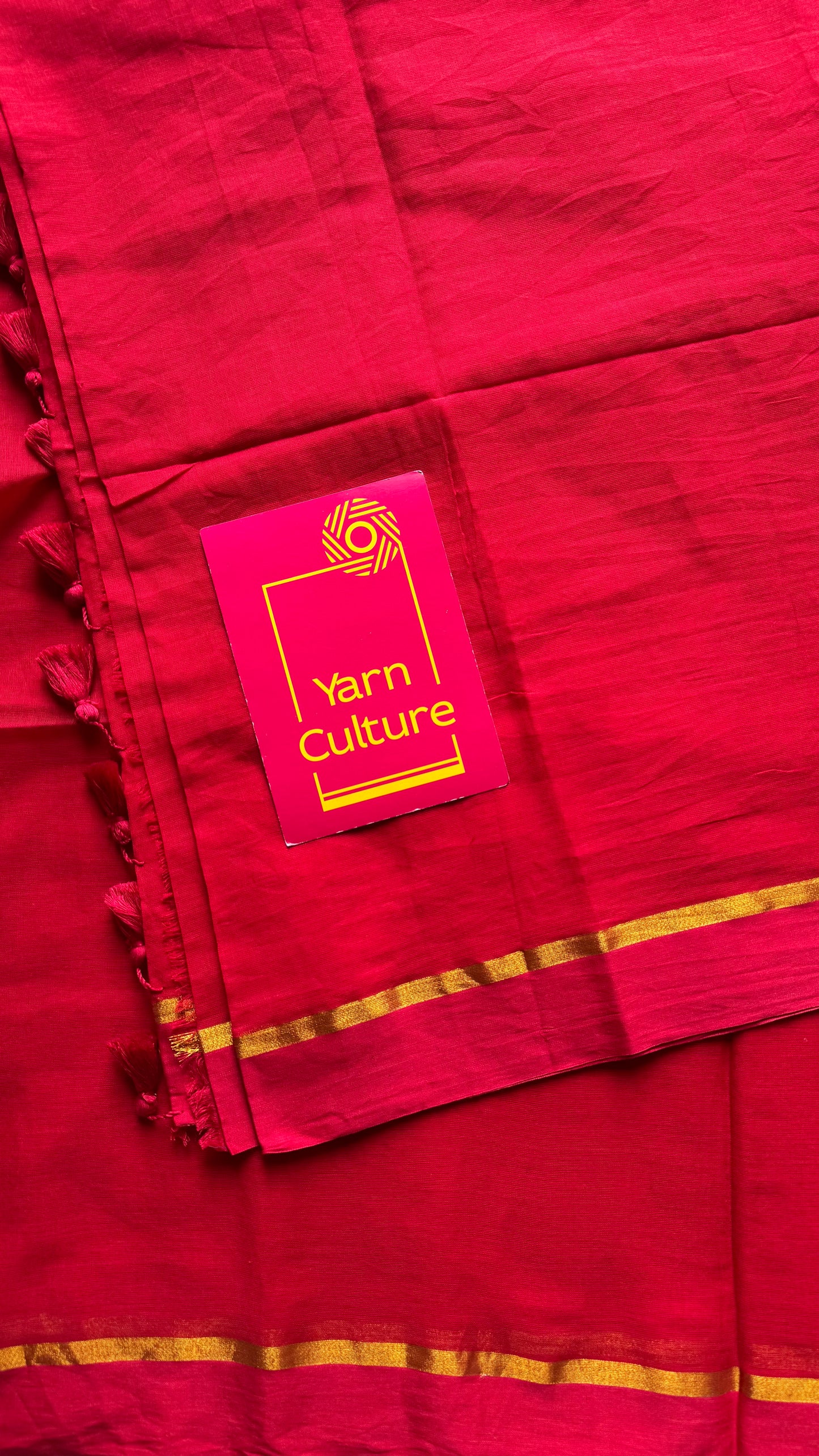 Red mul, thin antique gold zari gap border - YCBCMCLSE41