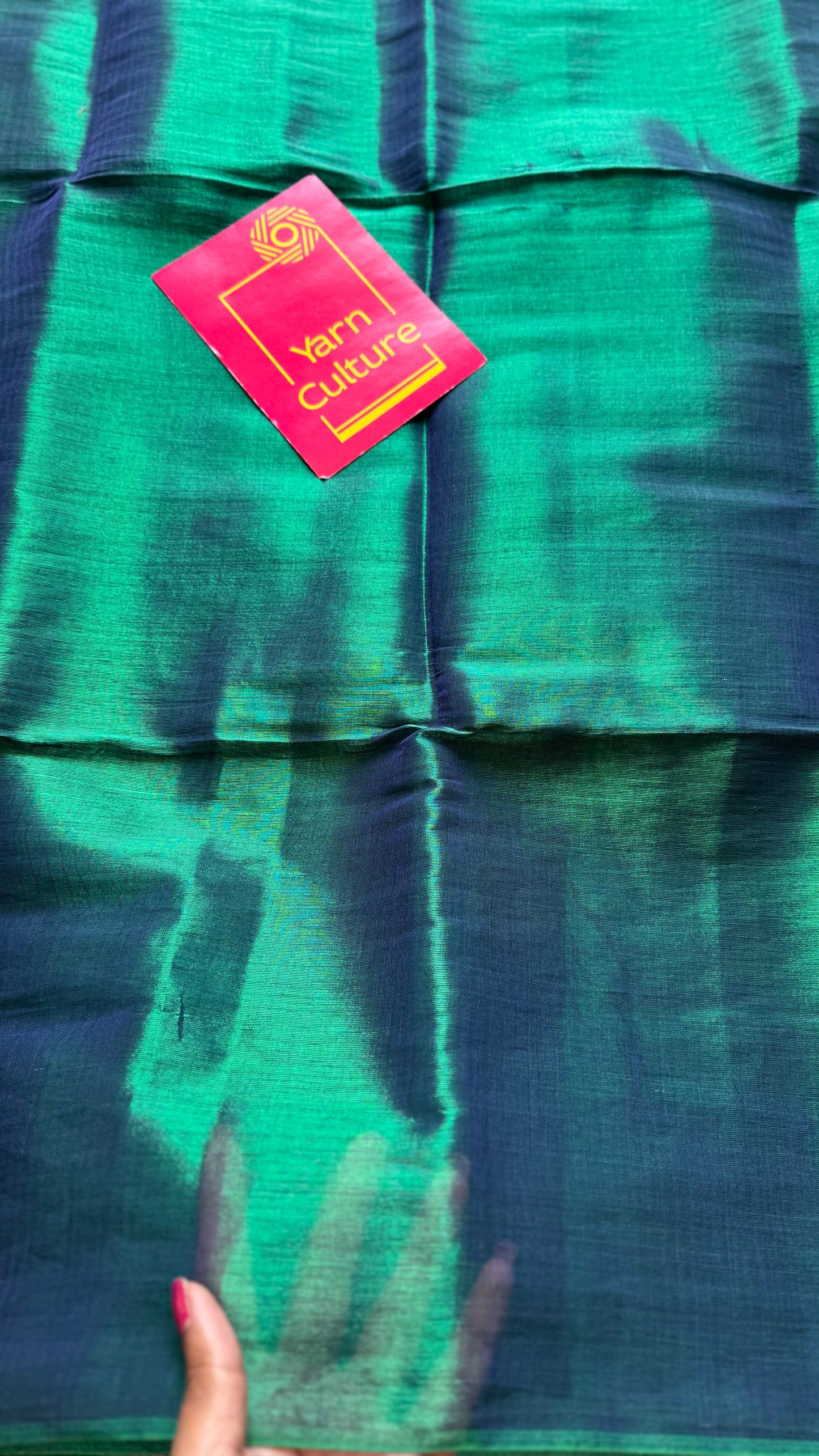 Peacock dual tone coloured mul tissue - YCBCMCLSE61