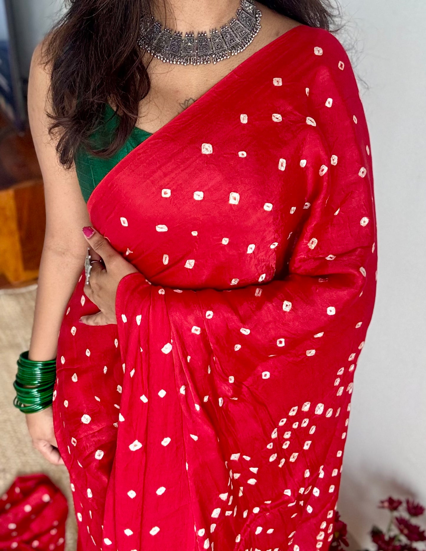 Red crushed bandhani modal silk with lagdi patta (zari pallu) - YCDESE28