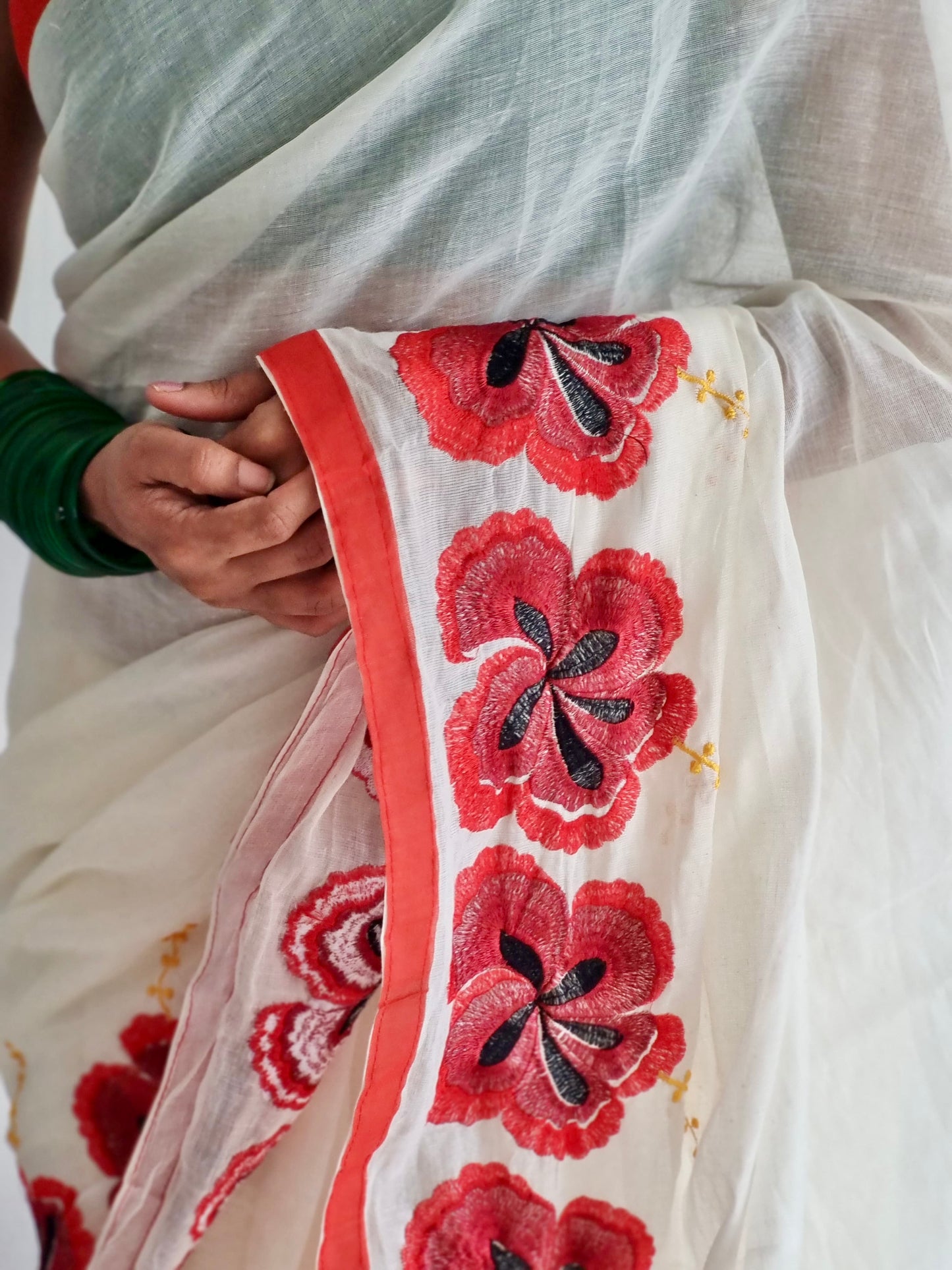 Chembarathi : Red Hibiscus flower cutwork in soft cotton, YCON25BCSC241