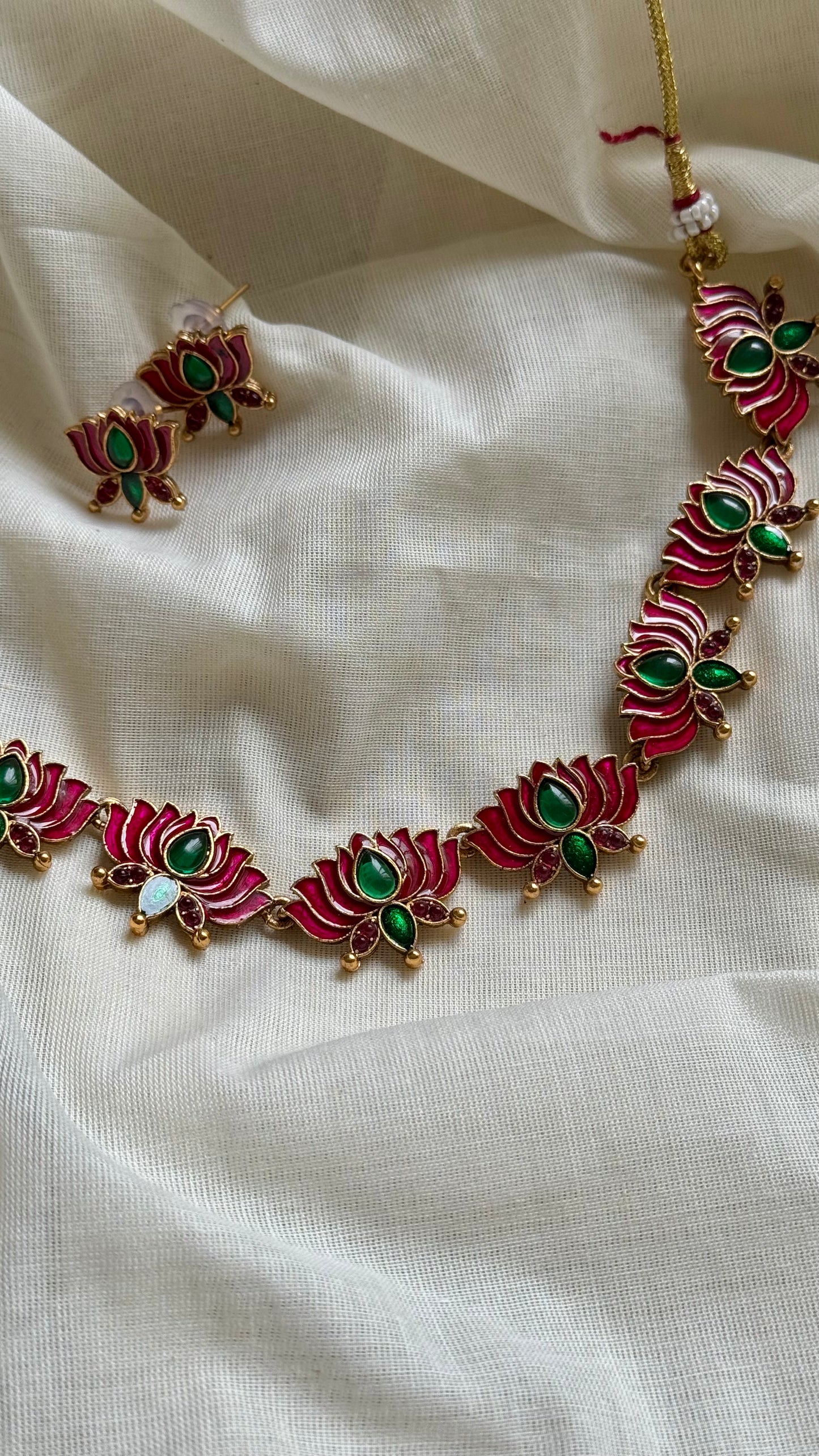 Rani pink and green lotus, with earrings - YCAGC131
