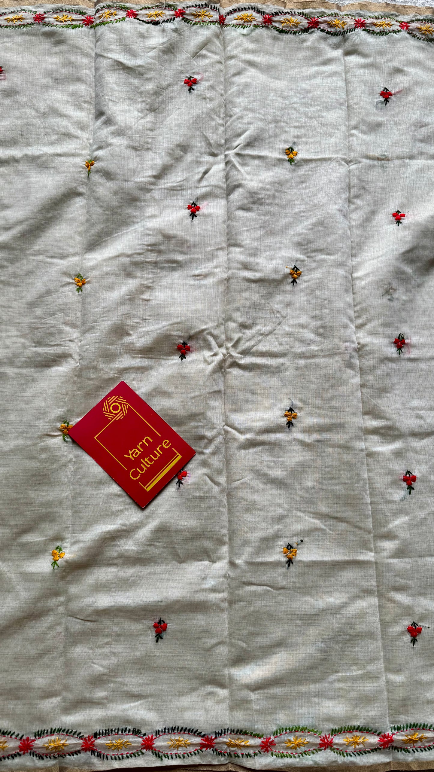 Ivory maheshwari cotton silk blend with bright red floral kantha threadwork - YCBLAUMK09
