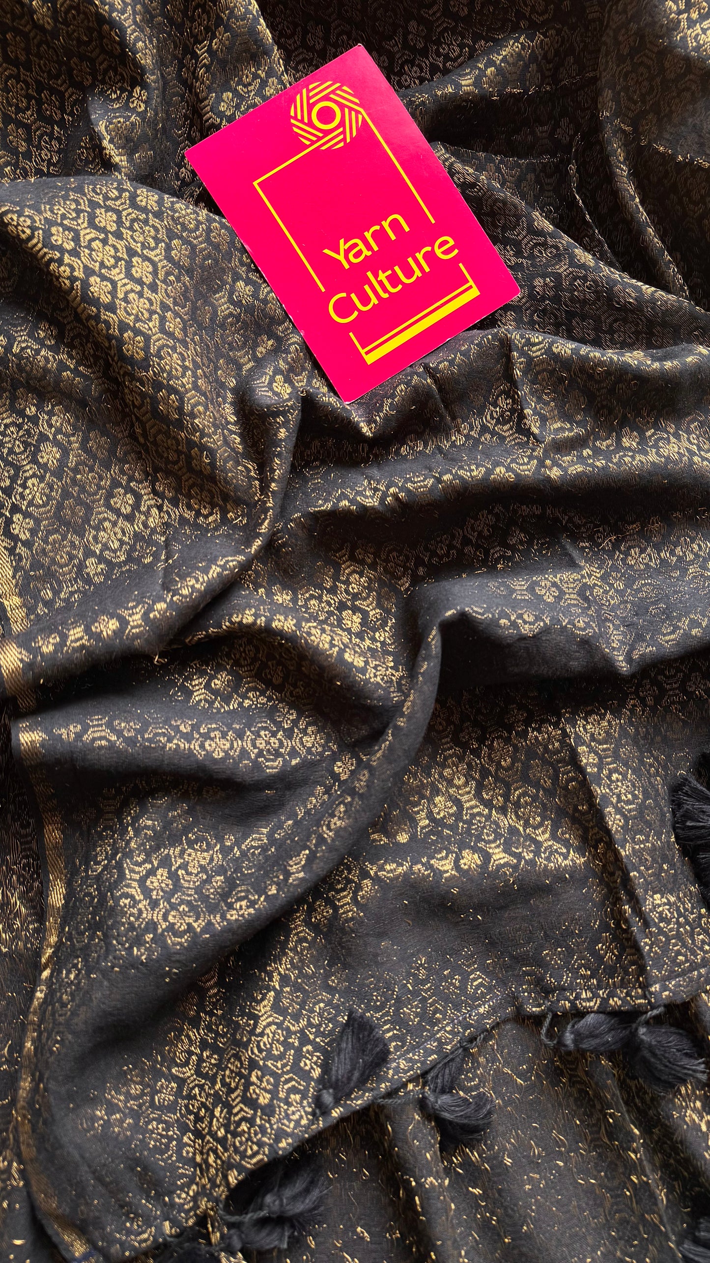 Black and gold brocade pattern in mul - YCBCFEJUBM12