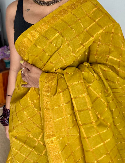 Light green pavithra kattam kattuchayam dyed madurai cotton saree - YCCOTNMSFE120