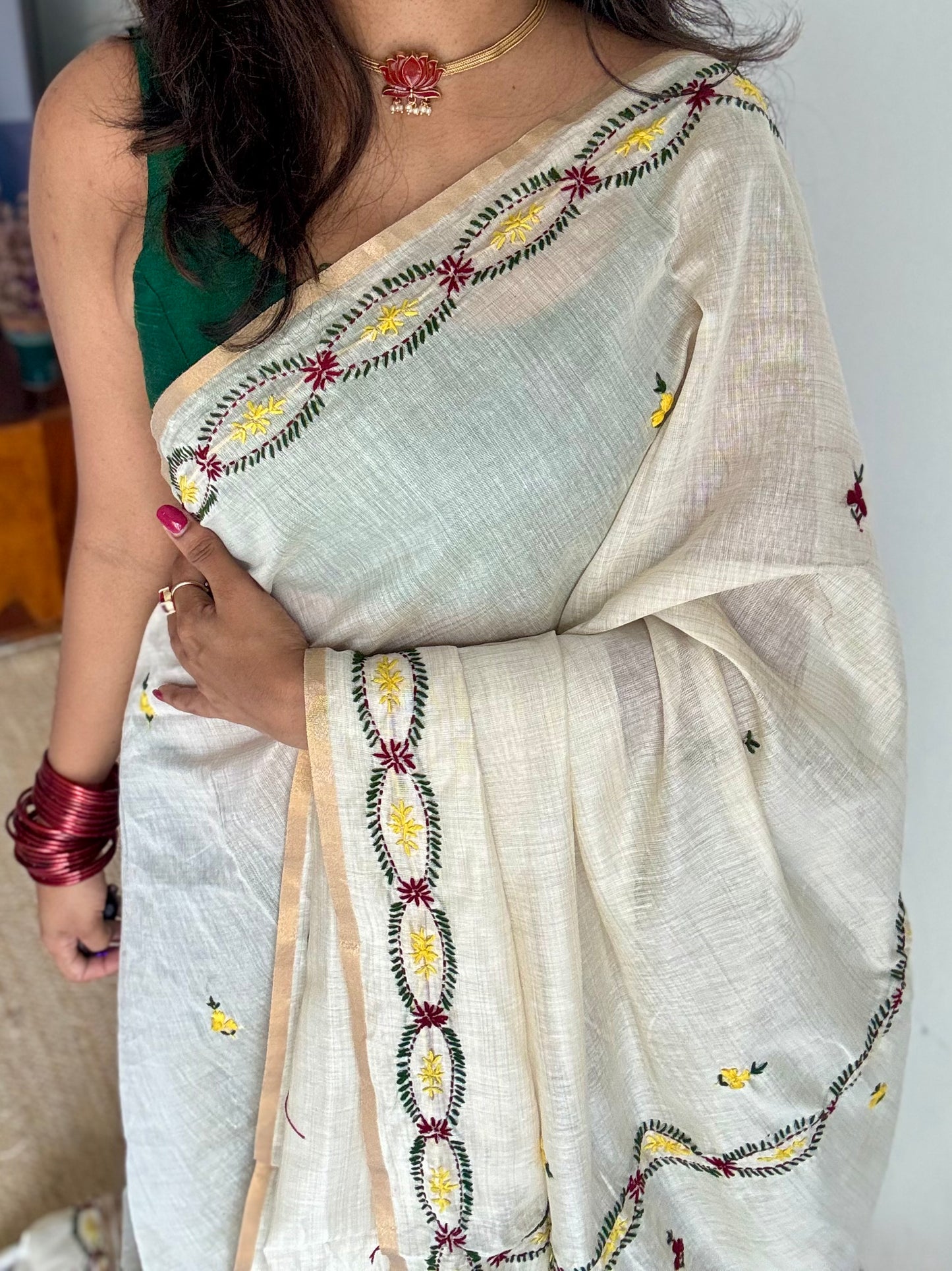 Ivory maheshwari cotton silk blend with yellow and maroon floral kantha threadwork - YCBLJULMK07