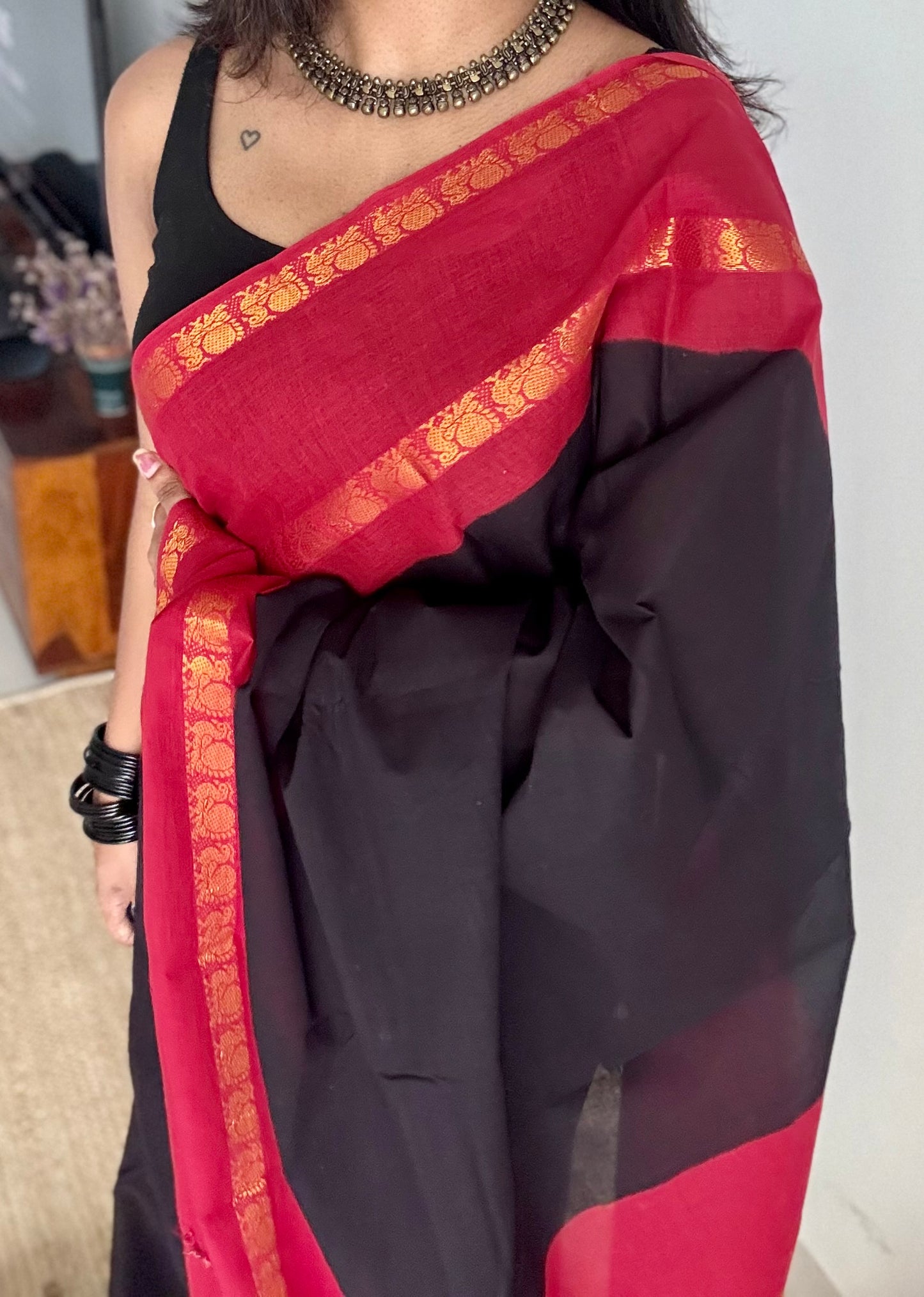 Black with red, rettaipettu sungudi, soft cotton - YCCOTNJSUN05