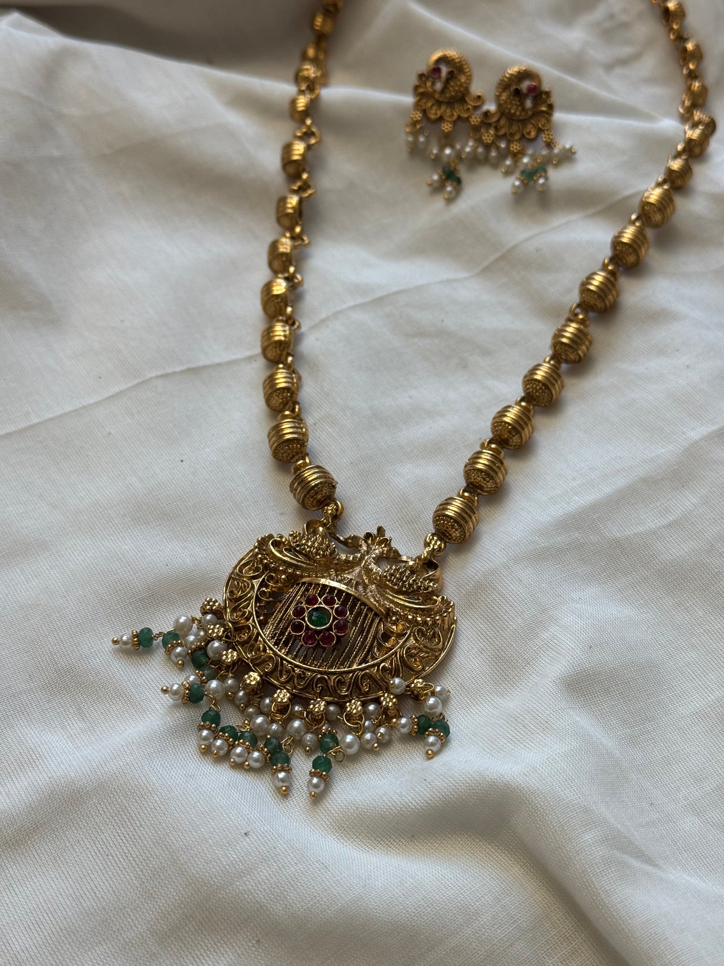 Long haram with peacock pendant, with earrings - YCGPNP612