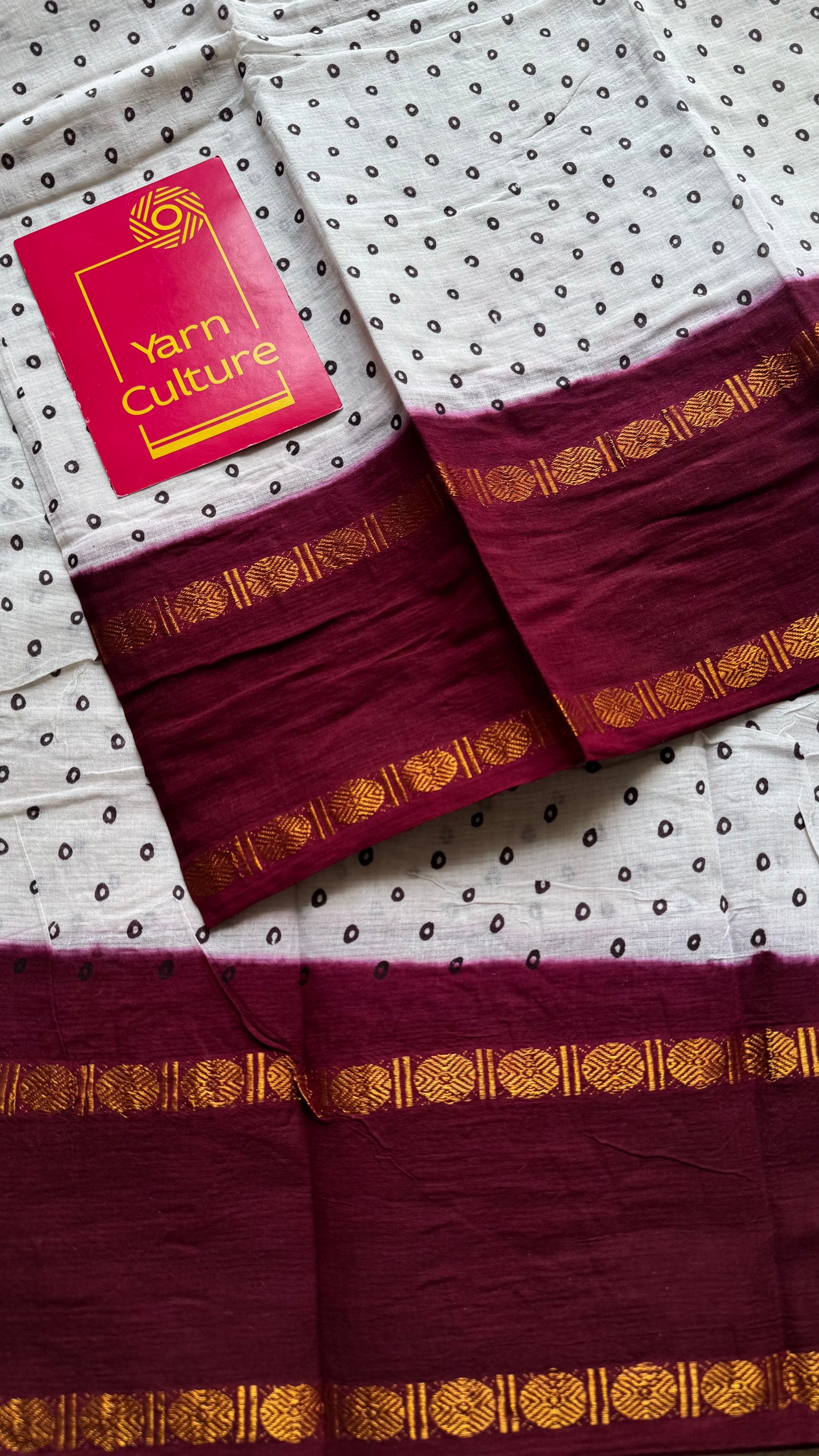 White with maroon sungudi motif and rudraksham border, madurai soft cotton - YCCOTNAUSC01