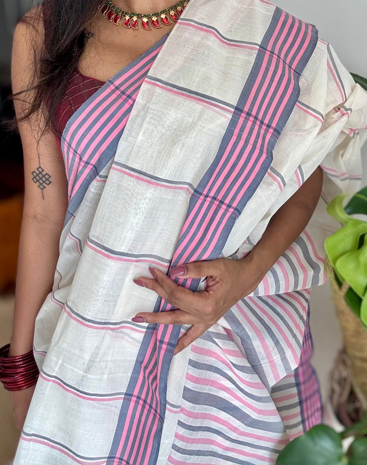 Handloom, woven in Chendamangalam Looms, ivory with grey pink border, striped soft cotton saree - YCIEON152