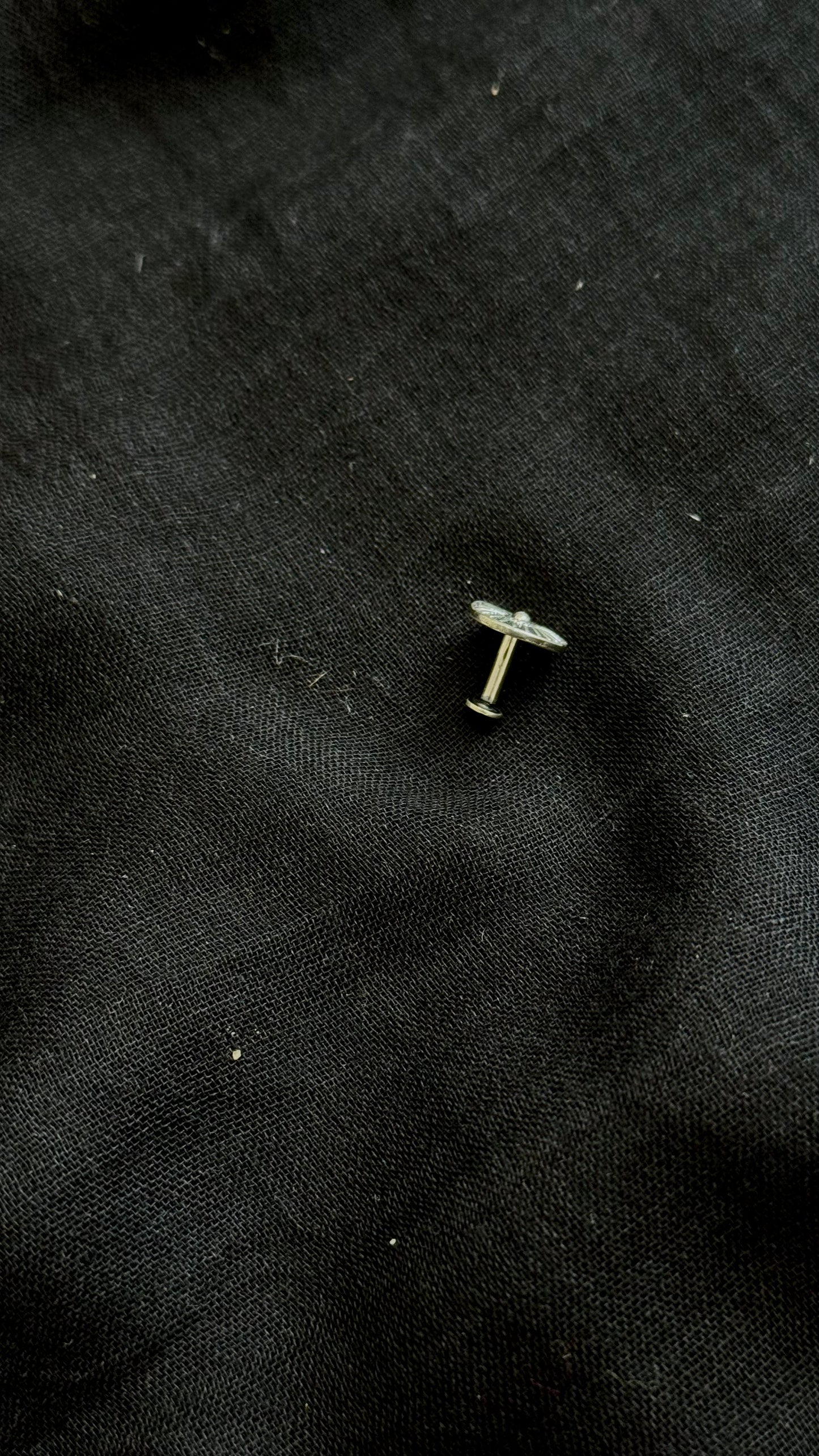 Round nose pin, intricate pattern in pure silver - YCNPP28