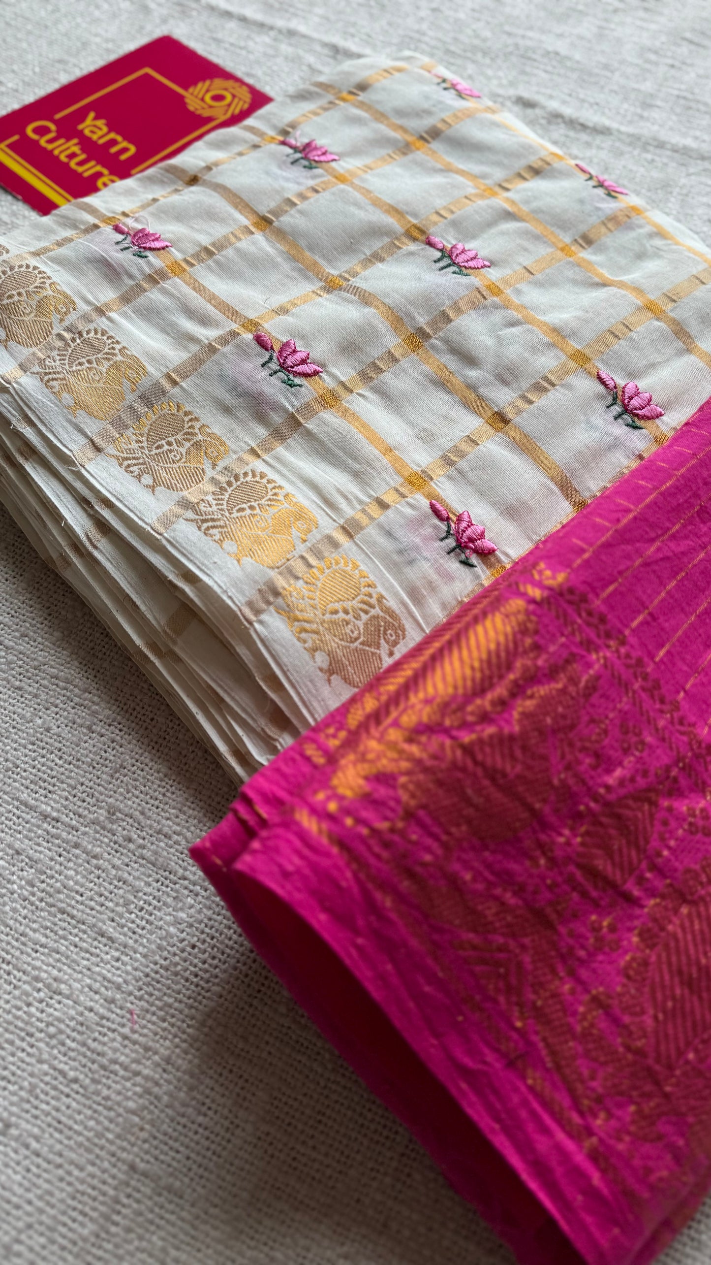 Sruthi : Thaamara Kattam - pink lotus embroidery, ivory & gold, soft cotton - YCONKCE273