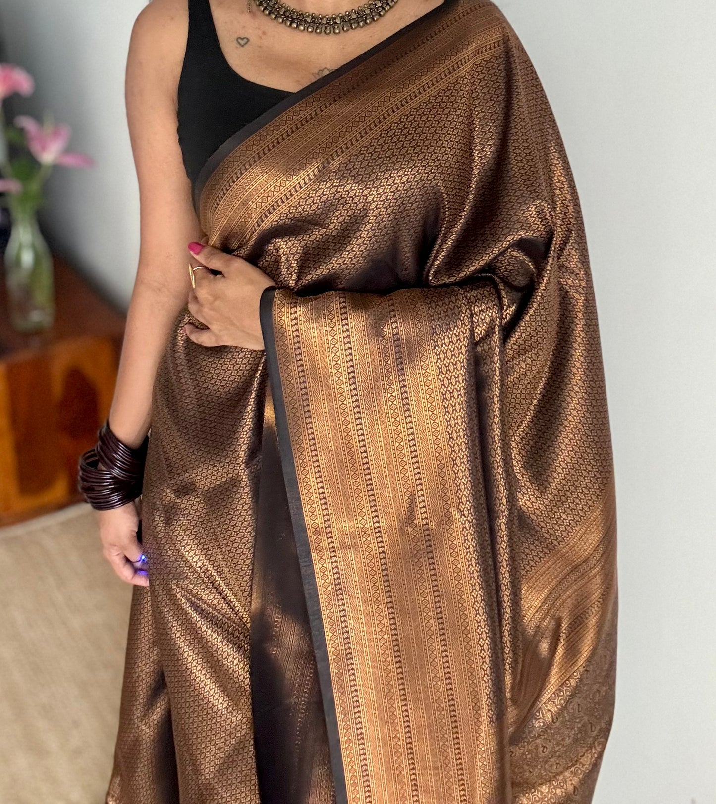 Black, antique gold zari, semi-silk - YCDOSOCSS08