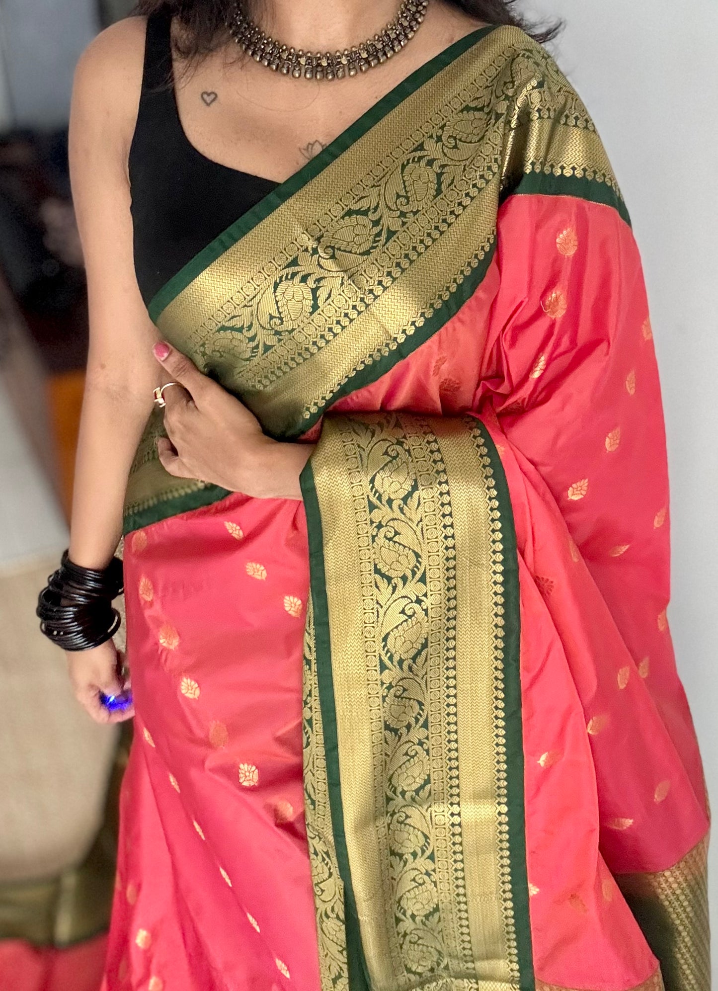 Kavini - peach with dark green, handloom korvai semi silk - YCCOTNFEJUKS01