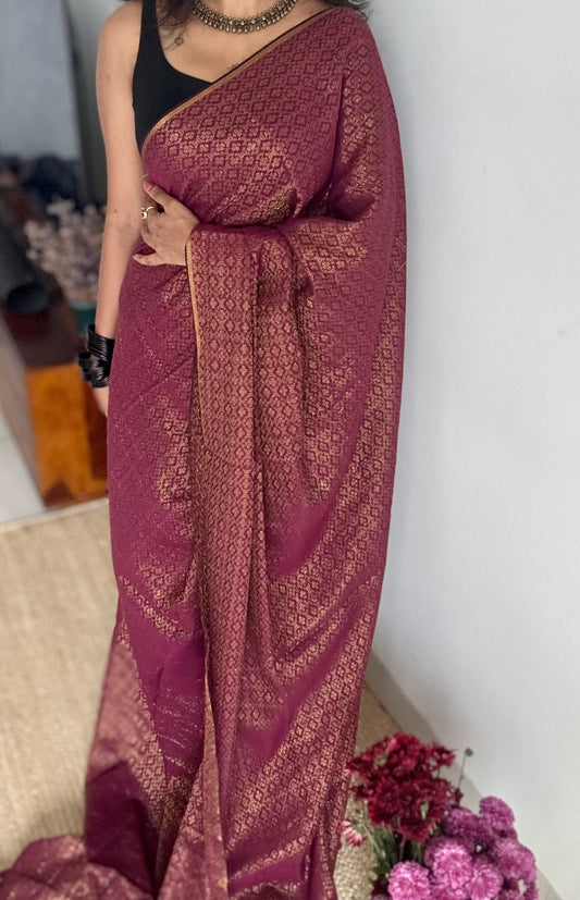 Wine and gold brocade pattern in mul - YCBCFEJUBM01