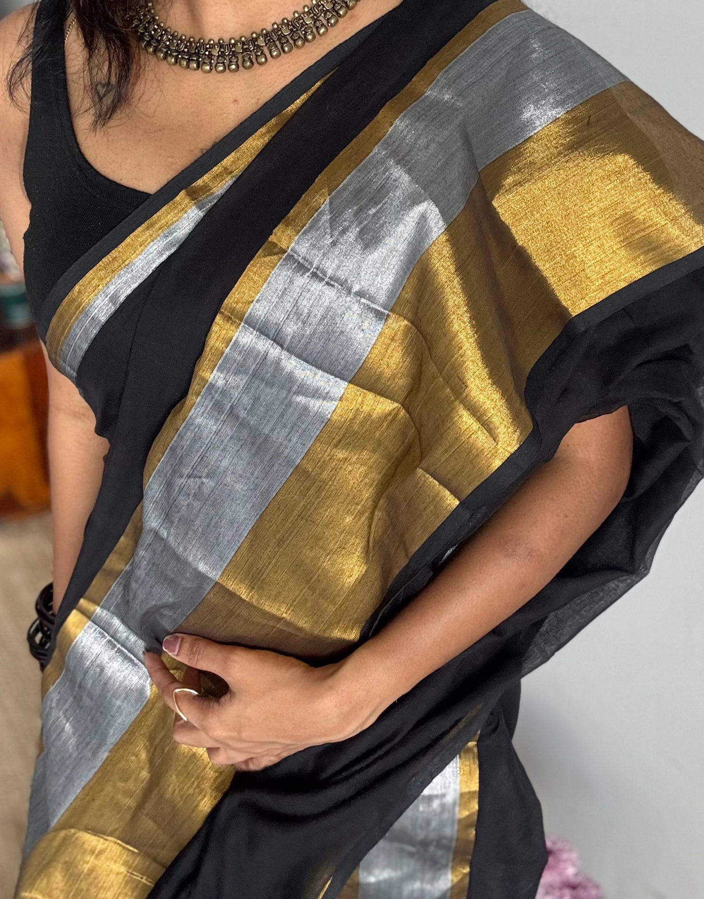 Black mul with silver and antique gold zari border - YCBCMCNO57