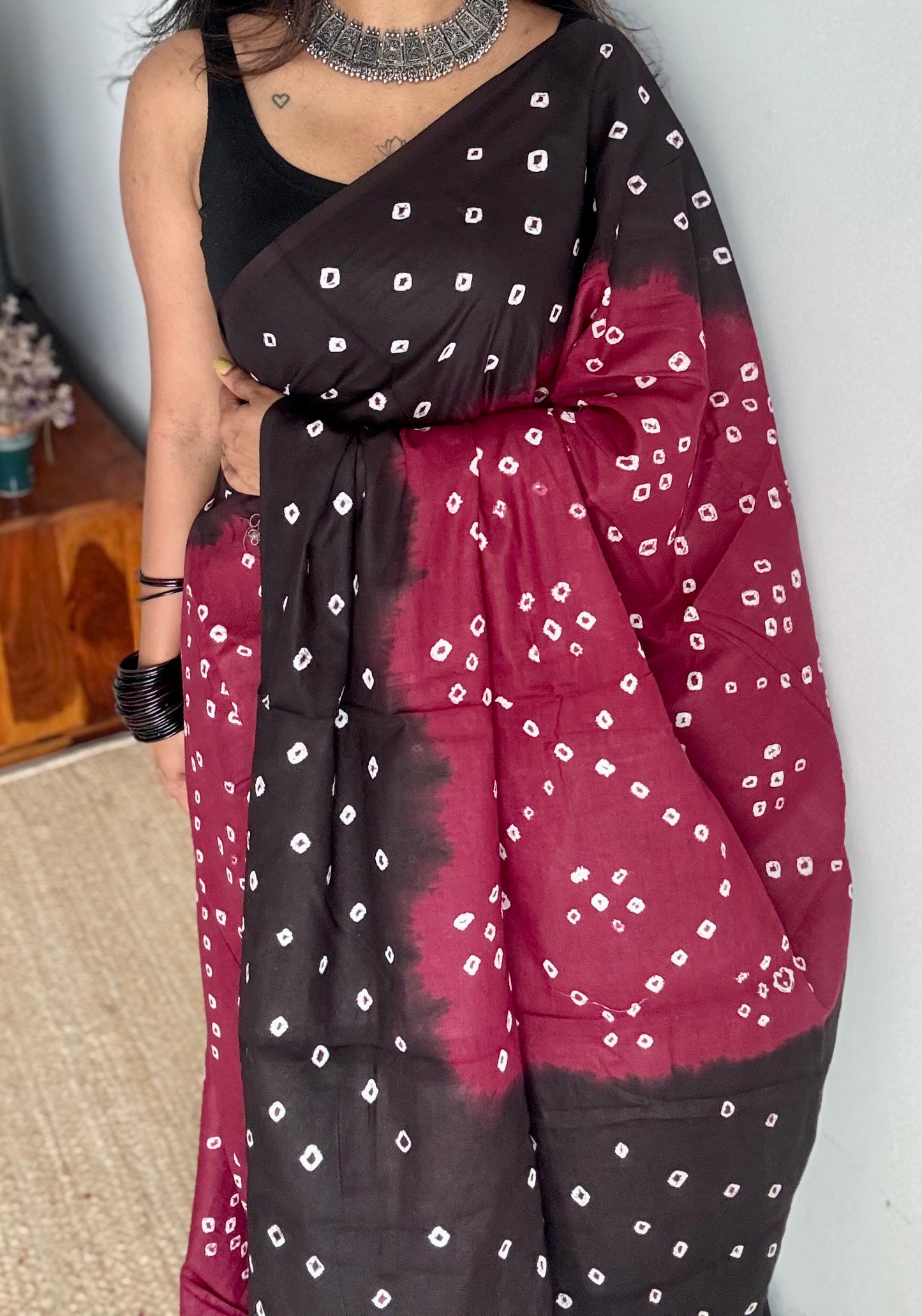 Maroon with black Sungudi/Bandhani, soft cotton - YCCOTNSEMS77