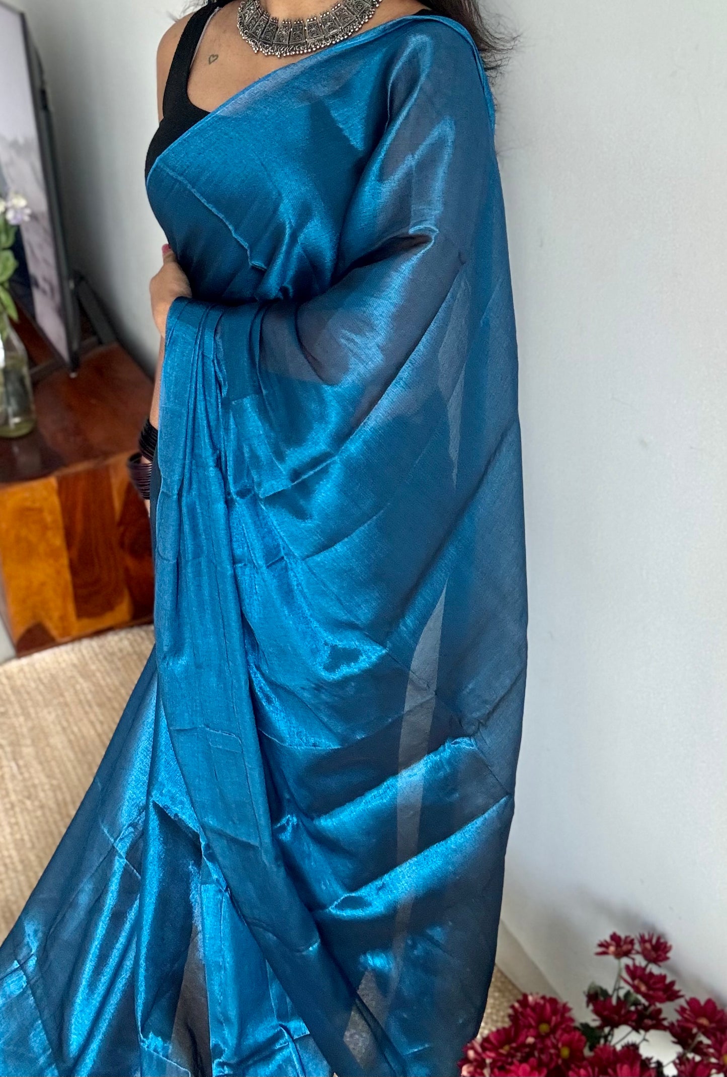 Blue coloured mul tissue - YCBCMCLSE66