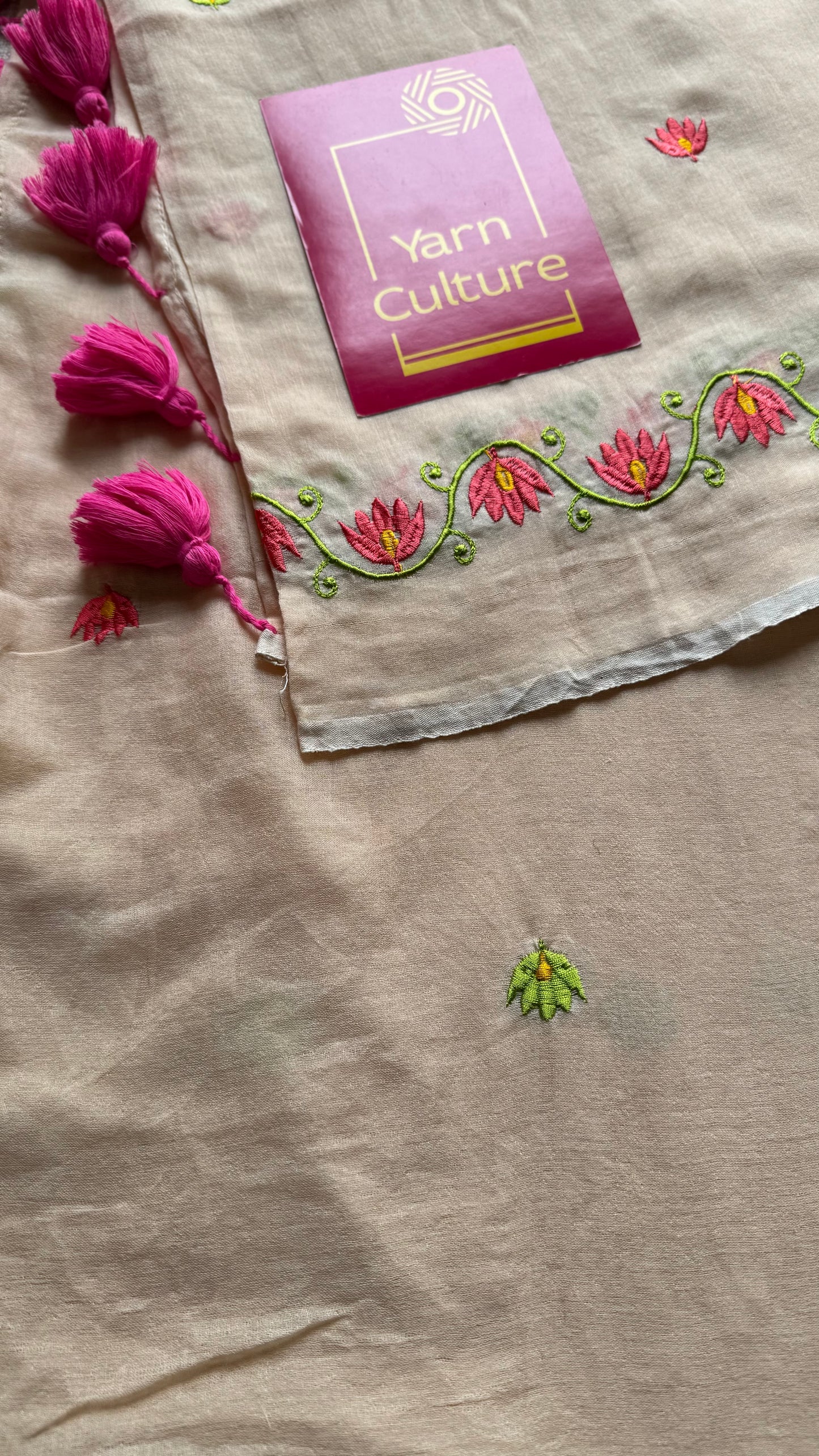 Sandal with lotus embroidery, mul cotton - YCBCJULSC04