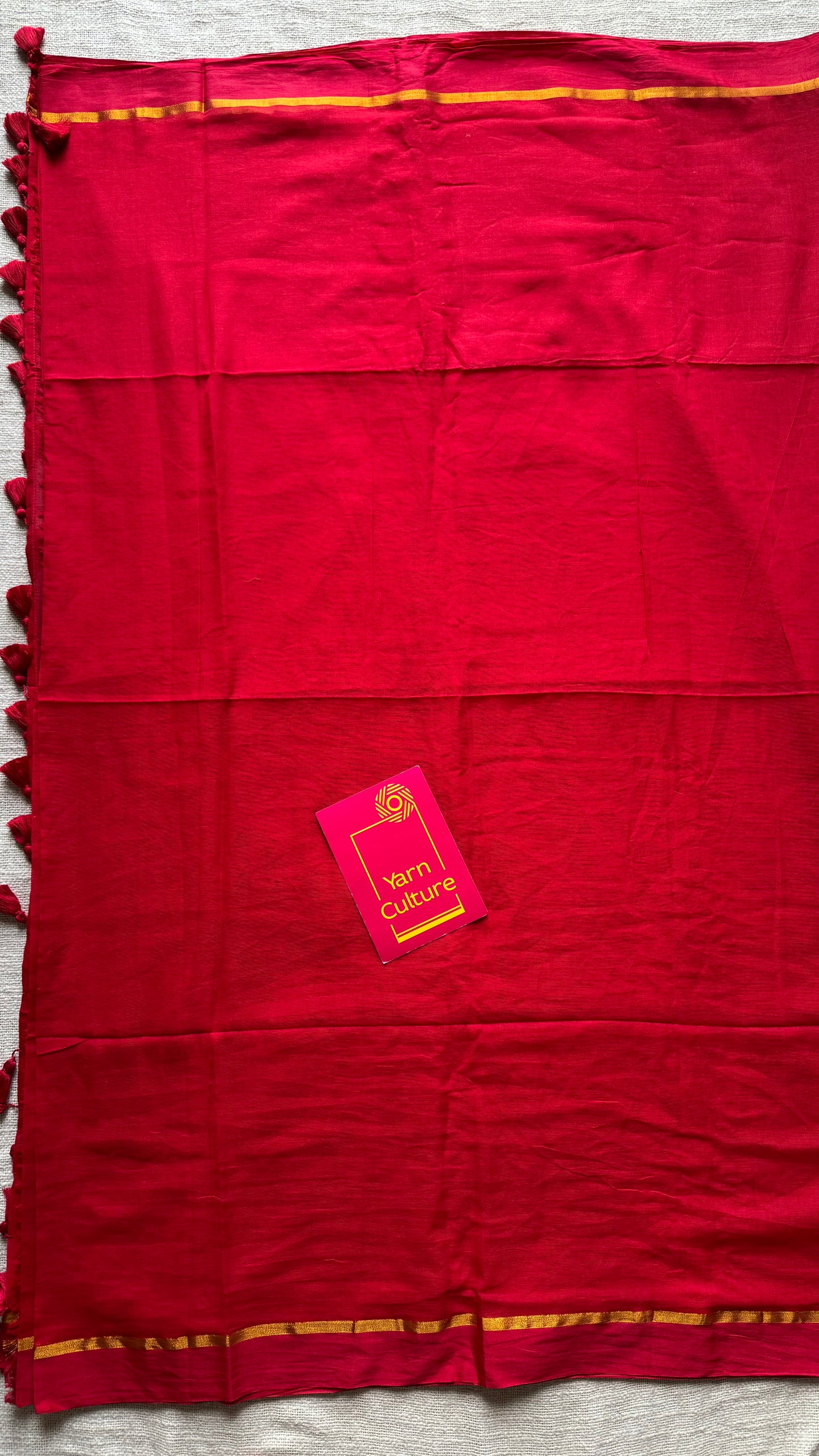 Red mul, thin antique gold zari gap border - YCBCMCLSE41