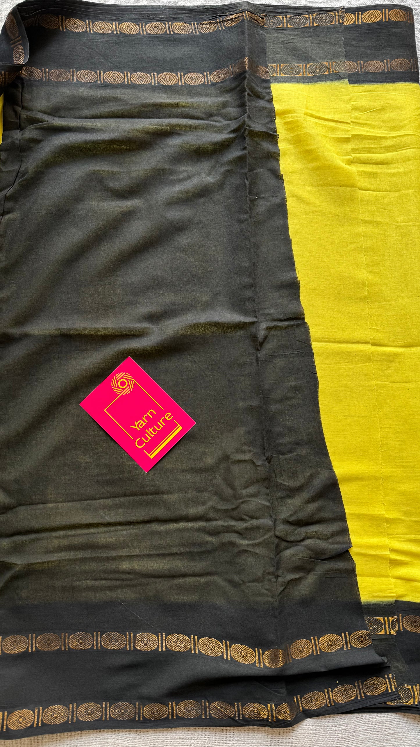 Lemon yellow with black, kattuchayam dyed madurai soft cotton - YCCOTNMSJA192
